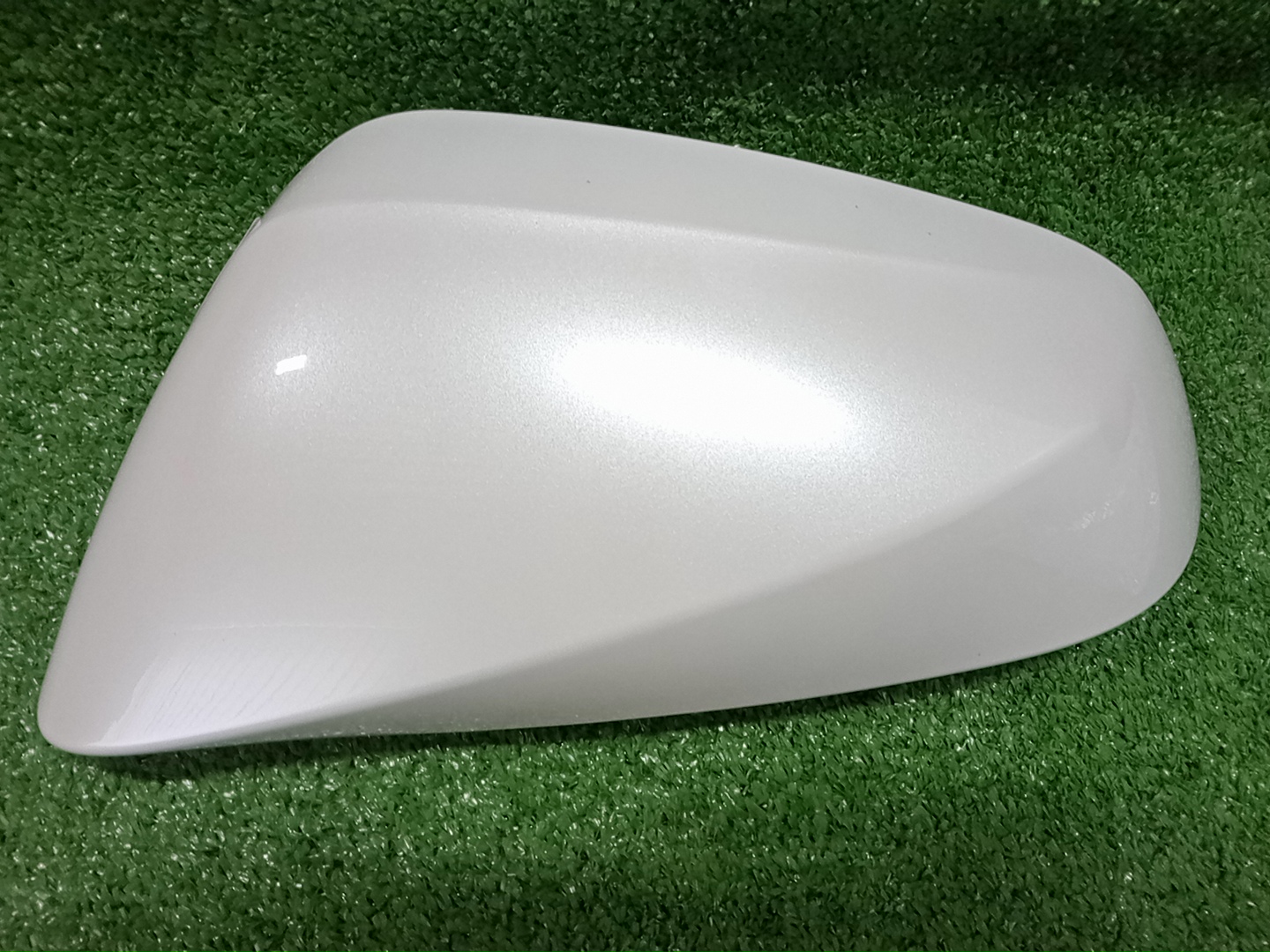 Крышка зеркала заднего вида левая LEXUS NX300H AYZ10 87945-48070-A0 1 ракурс