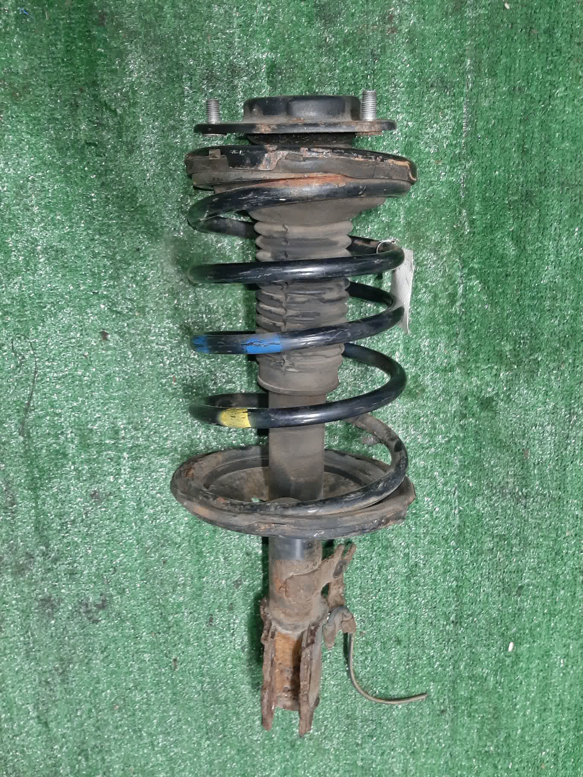 Стойка правая передняя TOYOTA CAMRY, VISTA CV43 3C-T 48510-39245 1 ракурс
