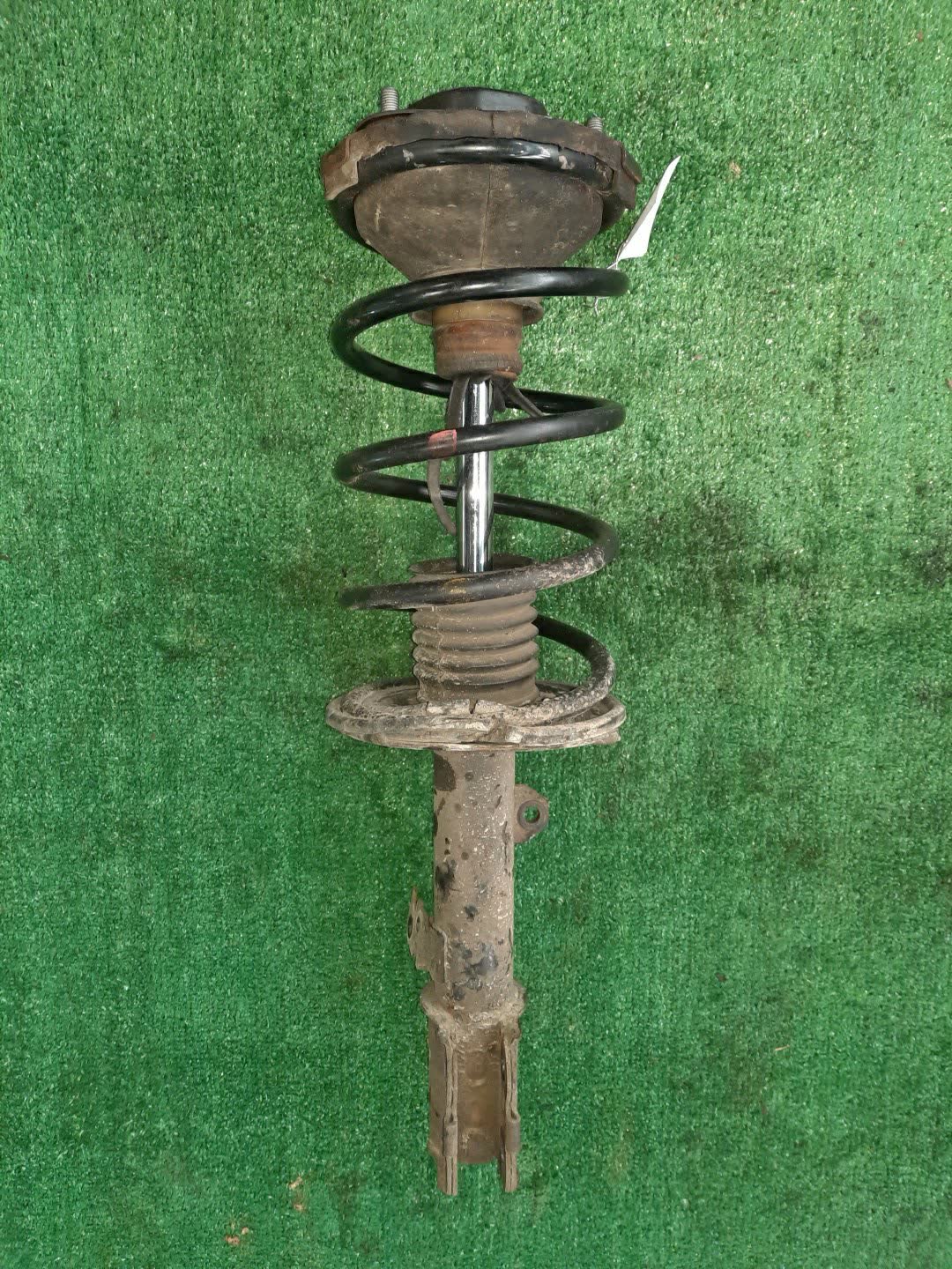 Стойка левая передняя TOYOTA VISTA, VISTA ARDEO ZZV50, AZV50, SV50, ZZV50G, SV50G, AZV50G 1ZZ-FE, 1AZ-FSE, 3S-FSE 1 ракурс
