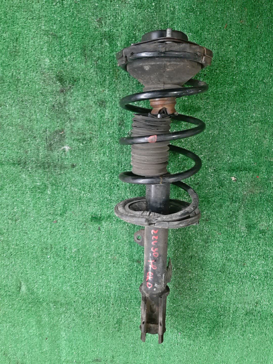 Стойка правая передняя TOYOTA VISTA, VISTA ARDEO ZZV50, AZV50, SV50, ZZV50G, SV50G, AZV50G 1ZZ-FE, 1AZ-FSE, 3S-FSE 1 ракурс