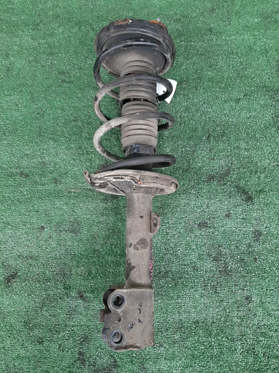 Стойка левая передняя TOYOTA VISTA, VISTA ARDEO ZZV50, AZV50, SV50, ZZV50G, SV50G, AZV50G 1ZZ-FE, 1AZ-FSE, 3S-FSE 1 ракурс