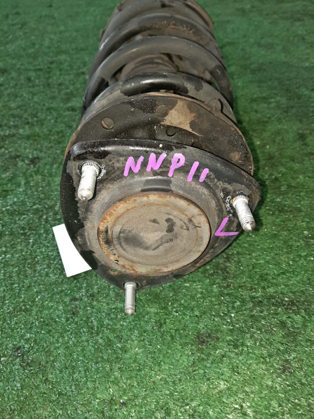 Стойка левая передняя TOYOTA FUNCARGO, IST, PLATZ, RAUM, VITZ, WILL VI, PROBOX, BB, PORTE, SUCCEED, WILL CYPHA NCP20, NCP21, NCP60, NCP61, NCP12, SCP11, NCZ20, SCP10, NCP10, SCP13, NCP13, NCP19, NCP51V, NCP58G, NCP50V, NLP51, NCP52V, NCP30, NCP31, NC