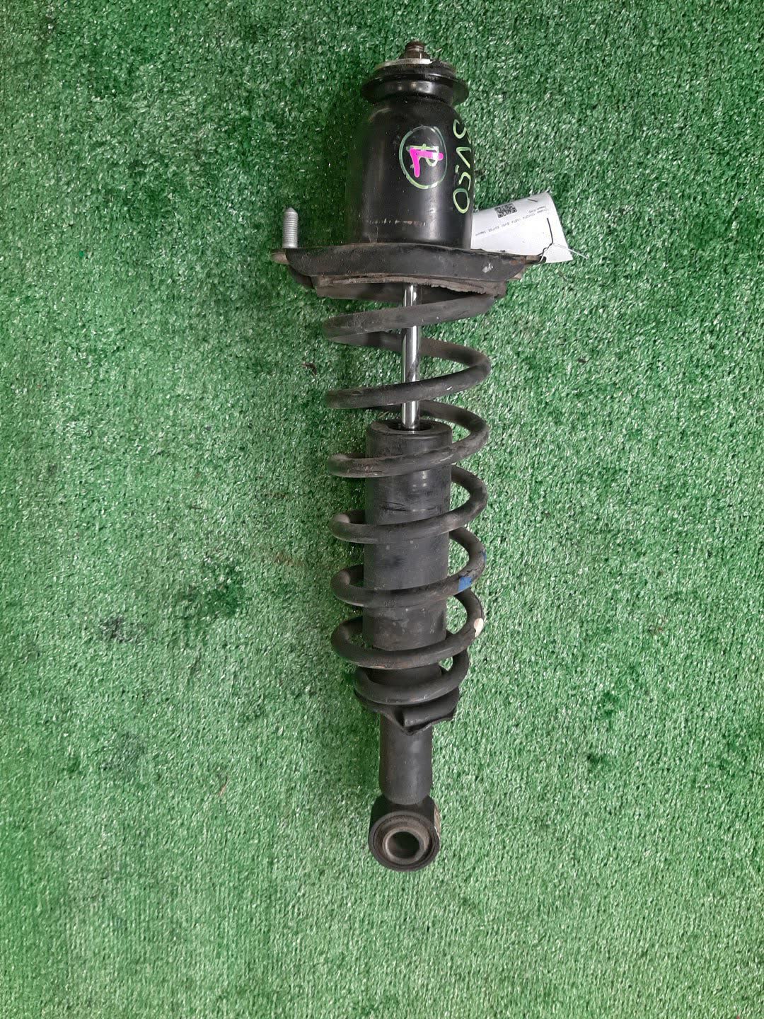Стойка левая задняя TOYOTA COROLLA, OPA, PREMIO, COROLLA SPACIO, VISTA, ALLION, COROLLA FIELDER, ALLEX, COROLLA RUNX, SIENTA, WILL VS, VISTA ARDEO, COROLLA  AXIO NZE121, NZE120, NZE141, ZZE122, CE121, ZZE123, ACT10, ZCT10, ZZT240, NZT240, AZT240, NZE