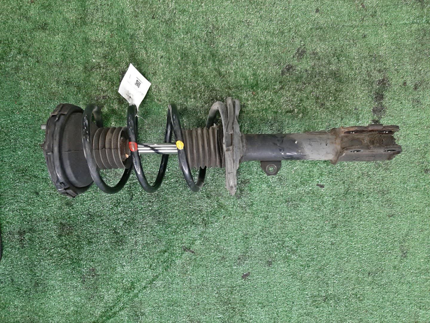 Стойка правая передняя TOYOTA VISTA, VISTA ARDEO ZZV50, AZV50, SV50, ZZV50G, SV50G, AZV50G 1ZZ-FE, 1AZ-FSE, 3S-FSE 1 ракурс