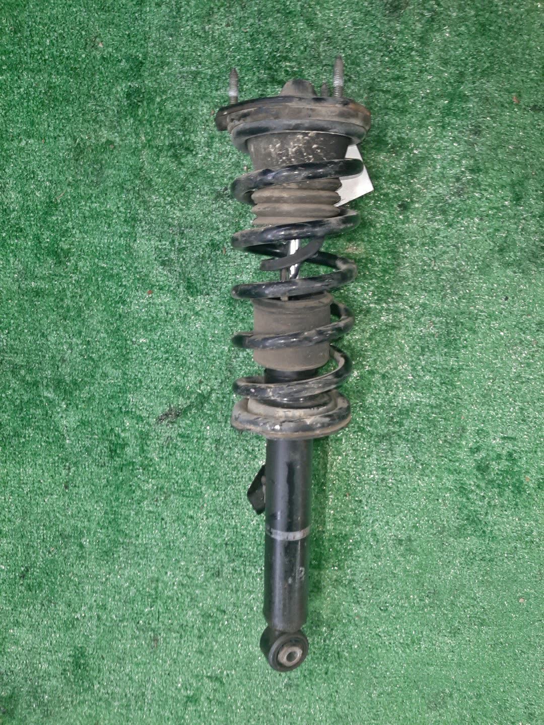 Стойка левая передняя TOYOTA CROWN JZS151, JZS155, JZS175, JZS171 1JZ-GE, 2JZ-GE 1 ракурс