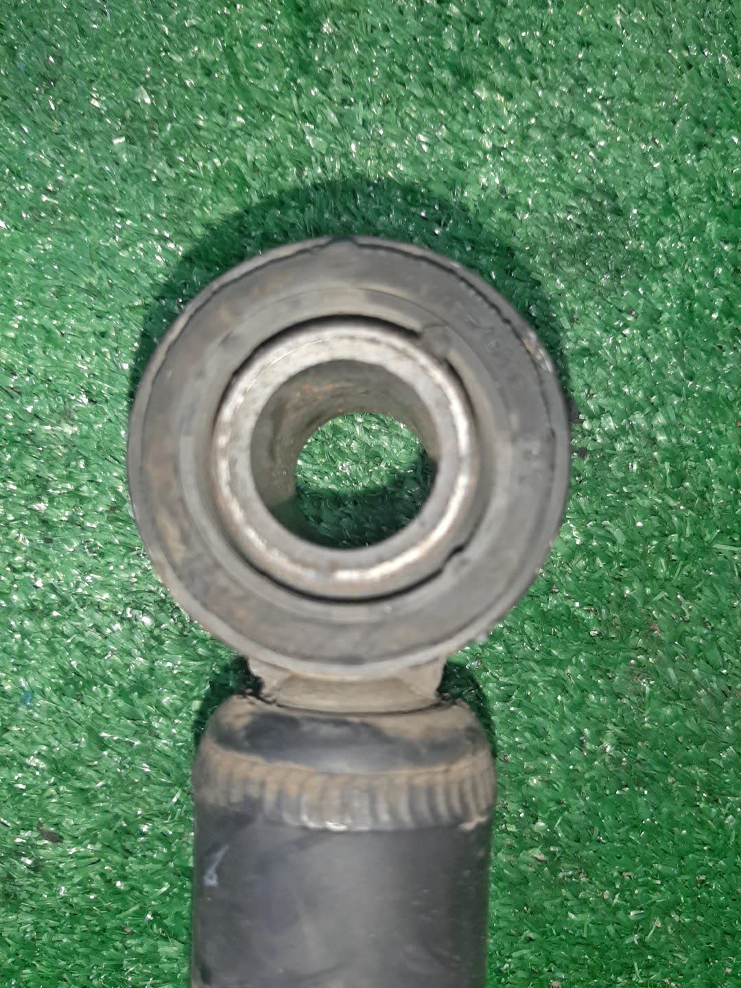 Стойка левая задняя TOYOTA COROLLA, OPA, PREMIO, COROLLA SPACIO, VISTA, ALLION, COROLLA FIELDER, ALLEX, COROLLA RUNX, SIENTA, WILL VS, VISTA ARDEO, COROLLA  AXIO NZE121, NZE120, NZE141, ZZE122, CE121, ZZE123, ACT10, ZCT10, ZZT240, NZT240, AZT240, NZE