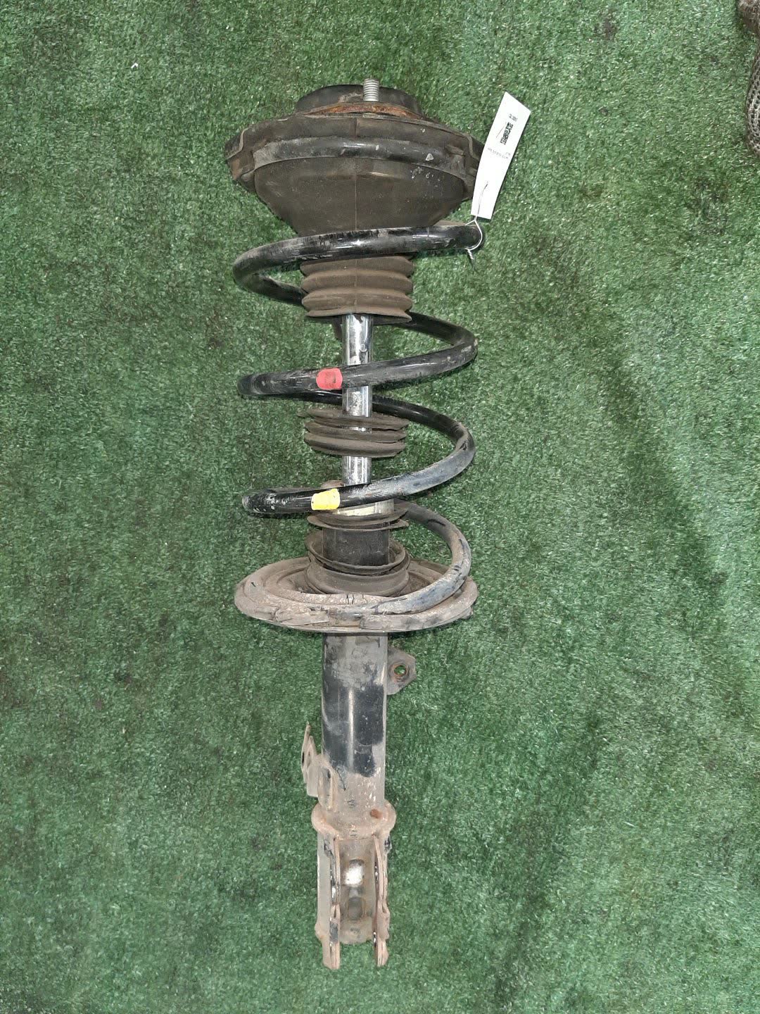 Стойка левая передняя TOYOTA VISTA, VISTA ARDEO ZZV50, AZV50, SV50, ZZV50G, SV50G, AZV50G 1ZZ-FE, 1AZ-FSE, 3S-FSE 1 ракурс Стойка левая передняя TOYOTA VISTA, VISTA ARDEO ZZV50, AZV50, SV50, ZZV50G, SV50G, AZV50G 1ZZ-FE, 1AZ-FSE, 3S-FSE 1 ракурс