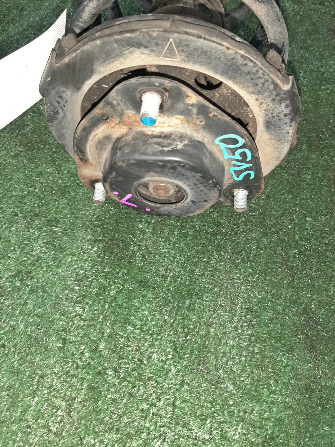Стойка левая передняя TOYOTA VISTA, VISTA ARDEO ZZV50, AZV50, SV50, ZZV50G, SV50G, AZV50G 1ZZ-FE, 1AZ-FSE, 3S-FSE 2 ракурс