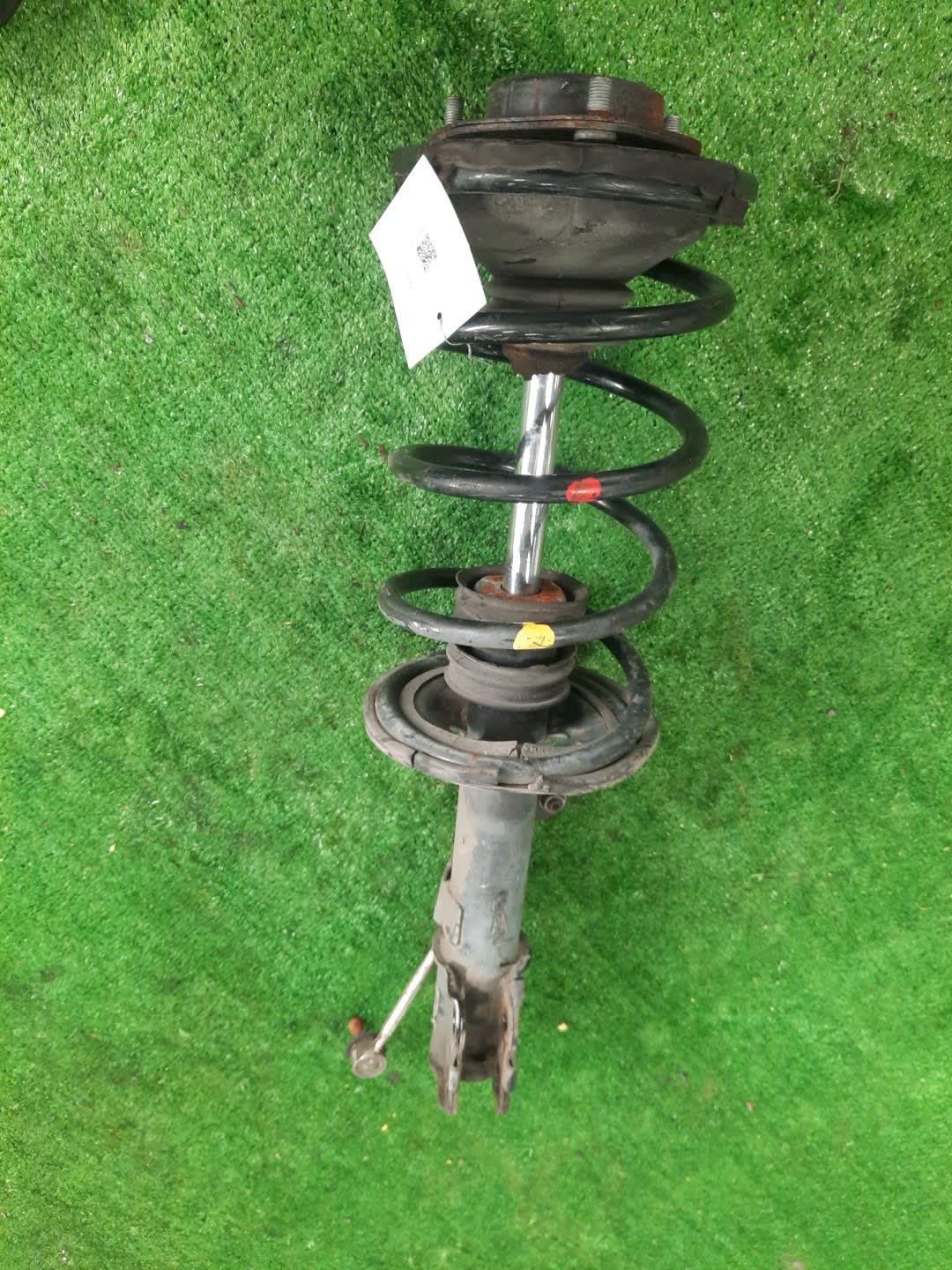 Стойка левая передняя TOYOTA VISTA, VISTA ARDEO ZZV50, AZV50, SV50, ZZV50G, SV50G, AZV50G 1ZZ-FE, 1AZ-FSE, 3S-FSE 1 ракурс Стойка левая передняя TOYOTA VISTA, VISTA ARDEO ZZV50, AZV50, SV50, ZZV50G, SV50G, AZV50G 1ZZ-FE, 1AZ-FSE, 3S-FSE 1 ракурс