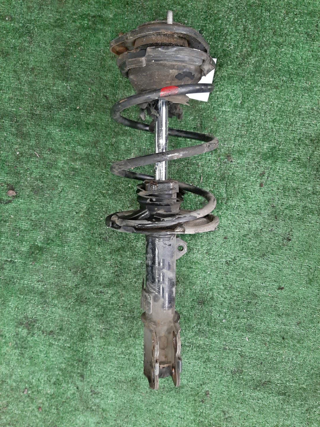 Стойка левая передняя TOYOTA CELICA ZZT230, ZZT231 1ZZ-FE, 2ZZ-GE 1 ракурс