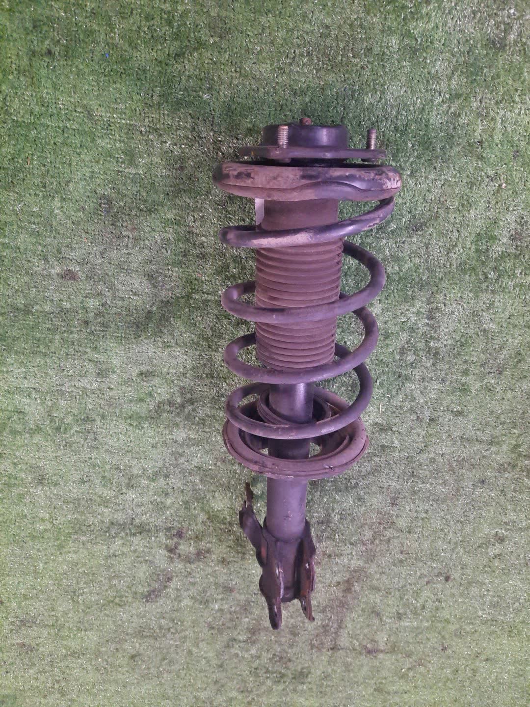 Стойка левая передняя NISSAN PULSAR, SUNNY, PRESEA N14, N15, B13, R10 SR18DE, GA16DE, GA15DS, CD17, GA13DS, SR20DE, SR18DI 1 ракурс