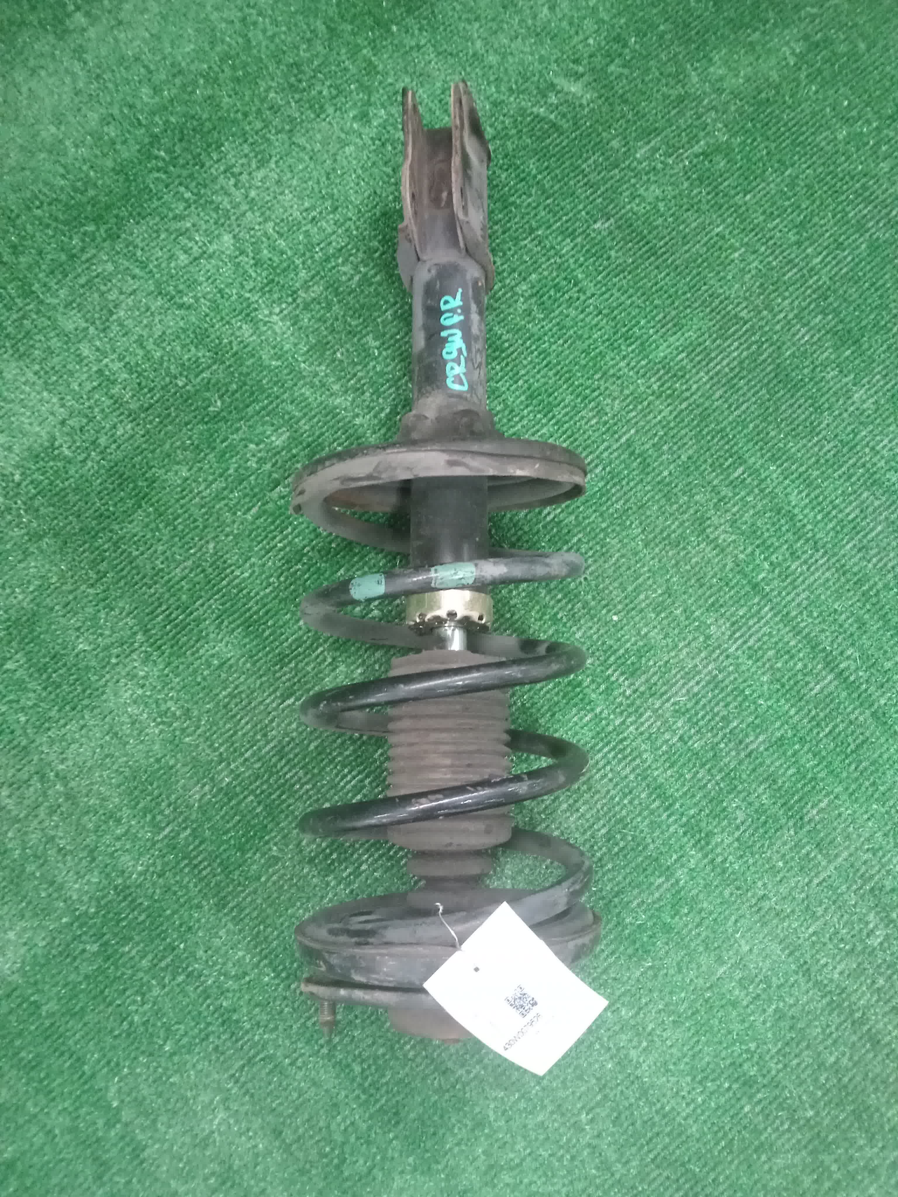 Стойка правая передняя MITSUBISHI DION CR9W 4G63 3 ракурс