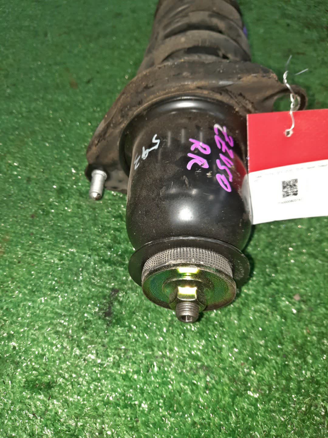 Стойка правая задняя TOYOTA COROLLA, OPA, PREMIO, COROLLA SPACIO, VISTA, ALLION, COROLLA FIELDER, ALLEX, COROLLA RUNX, SIENTA, WILL VS, VISTA ARDEO, COROLLA AXIO NZE121, NZE120, NZE141, ZZE122, CE121, ZZE123, ACT10, ZCT10, ZZT240, NZT240, AZT240, NZ Стойка правая задняя TOYOTA COROLLA, OPA, PREMIO, COROLLA SPACIO, VISTA, ALLION, COROLLA FIELDER, ALLEX, COROLLA RUNX, SIENTA, WILL VS, VISTA ARDEO, COROLLA AXIO NZE121, NZE120, NZE141, ZZE122, CE121, ZZE123, ACT10, ZCT10, ZZT240, NZT240, AZT240, NZ