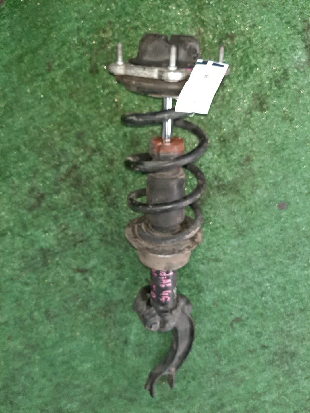 Стойка правая передняя AUDI A6 4G2 CHVA 4G0413031M 1 ракурс