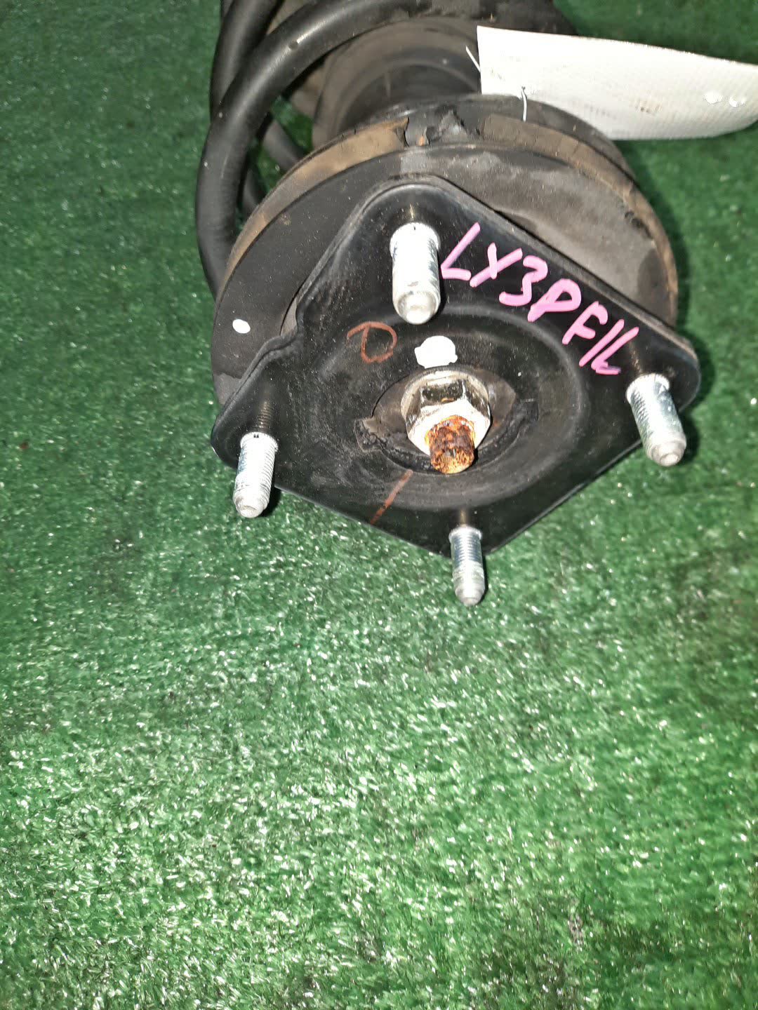Стойка левая передняя MAZDA MPV LY3P L3-DE 1 ракурс