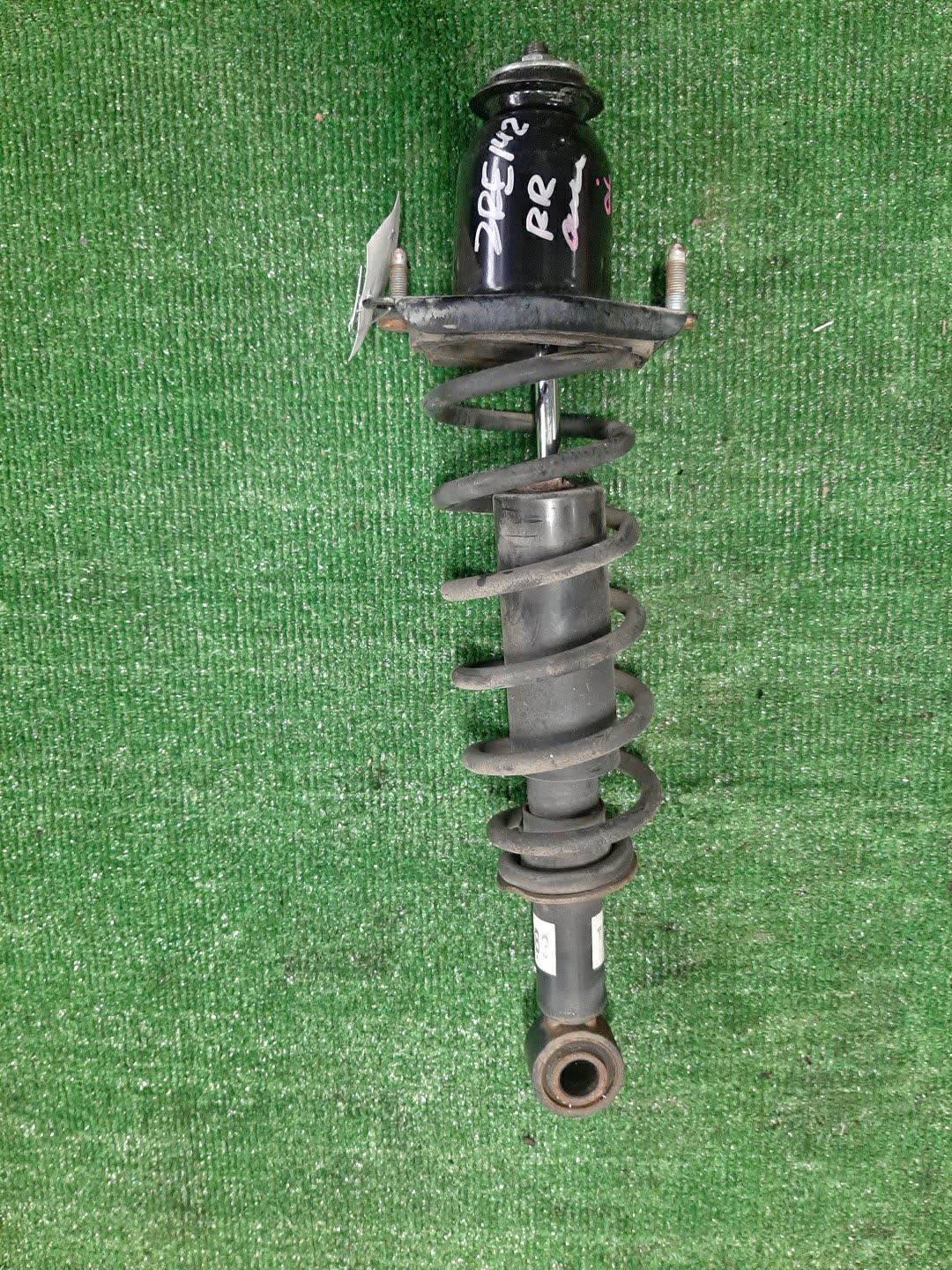 Стойка правая задняя TOYOTA COROLLA, OPA, PREMIO, COROLLA SPACIO, VISTA, ALLION, COROLLA FIELDER, ALLEX, COROLLA RUNX, SIENTA, WILL VS, VISTA ARDEO, COROLLA AXIO NZE121, NZE120, NZE141, ZZE122, CE121, ZZE123, ACT10, ZCT10, ZZT240, NZT240, AZT240, NZ Стойка правая задняя TOYOTA COROLLA, OPA, PREMIO, COROLLA SPACIO, VISTA, ALLION, COROLLA FIELDER, ALLEX, COROLLA RUNX, SIENTA, WILL VS, VISTA ARDEO, COROLLA AXIO NZE121, NZE120, NZE141, ZZE122, CE121, ZZE123, ACT10, ZCT10, ZZT240, NZT240, AZT240, NZ