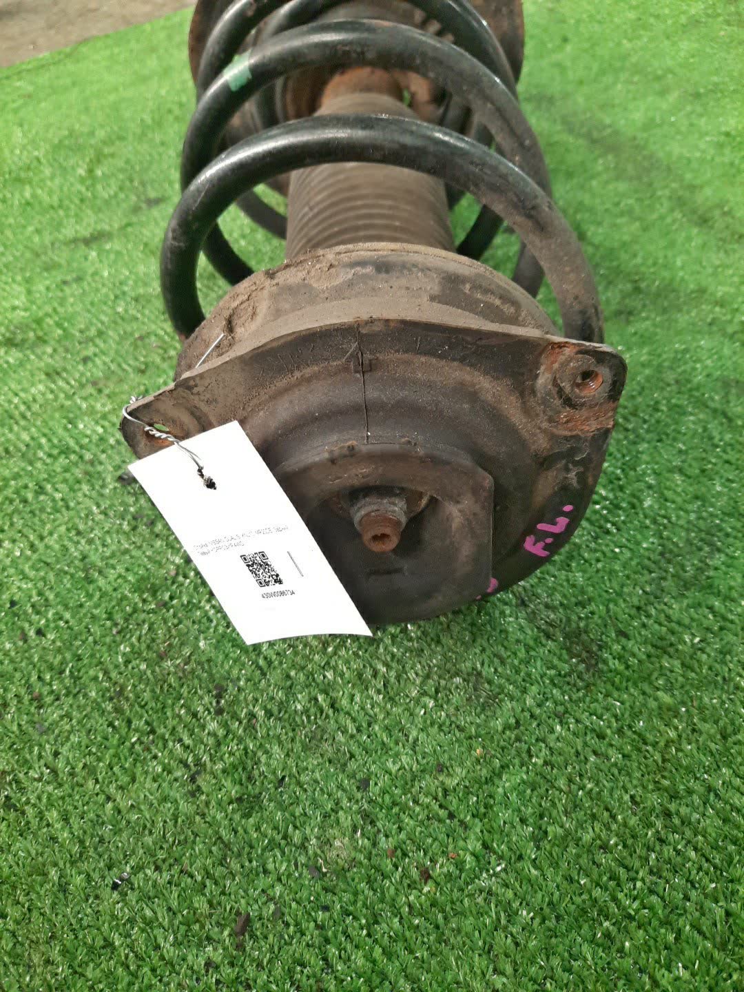 Стойка левая передняя NISSAN DUALIS, X-TRAIL KNJ10, NJ10, NT31, DNT31, TNT31 MR20DE, M9R, QR25DE 3 ракурс