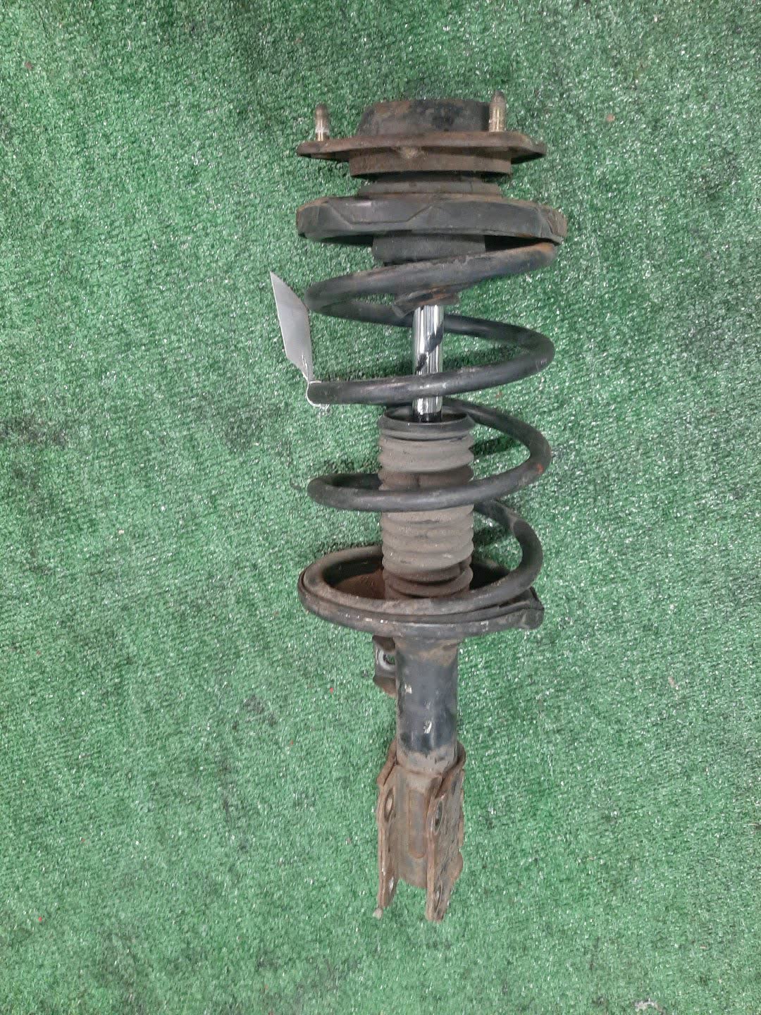 Стойка правая передняя  MAZDA FORD FRIDA, BONGO FRIENDEE SGLRF, SG5WF, SGLR, SGL5 WL-TE, WL-T 1 ракурс