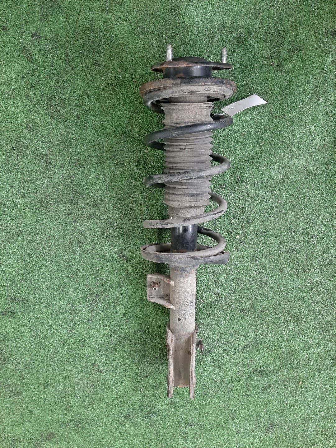 Стойка правая передняя SUZUKI ESCUDO, GRAND VITARA TA74W, TDB4W, TD94W, TD54W, TDA4W M16A, J24B, H27A, J20A 1 ракурс