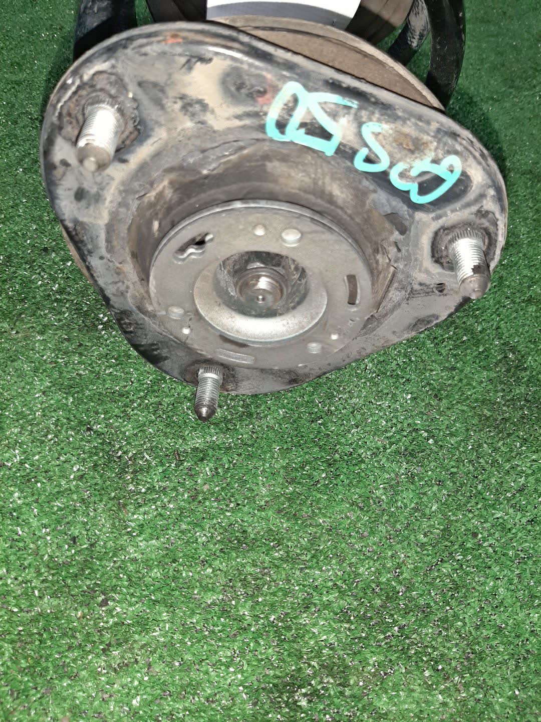 Стойка левая передняя TOYOTA ESTIMA ACR50W, GSR50W 2AZ-FE, 2GR-FE 2 ракурс