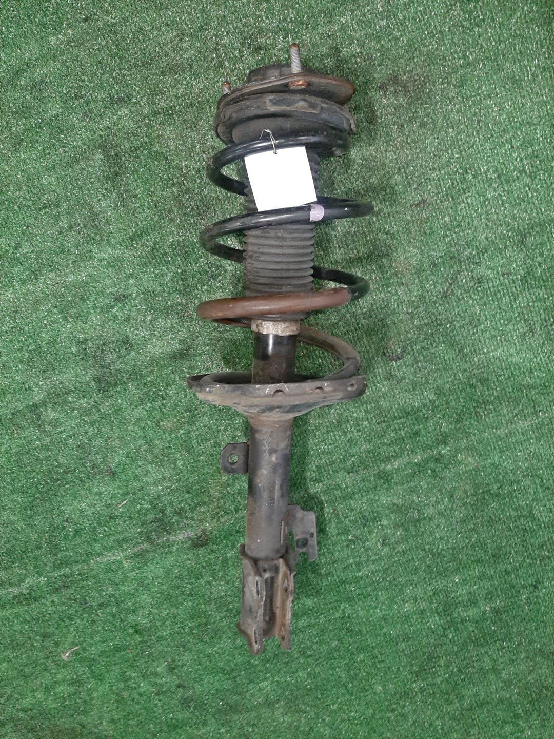 Стойка правая передняя TOYOTA HARRIER GSU30W 2GR-FE 1 ракурс Стойка правая передняя TOYOTA HARRIER GSU30W 2GR-FE 1 ракурс
