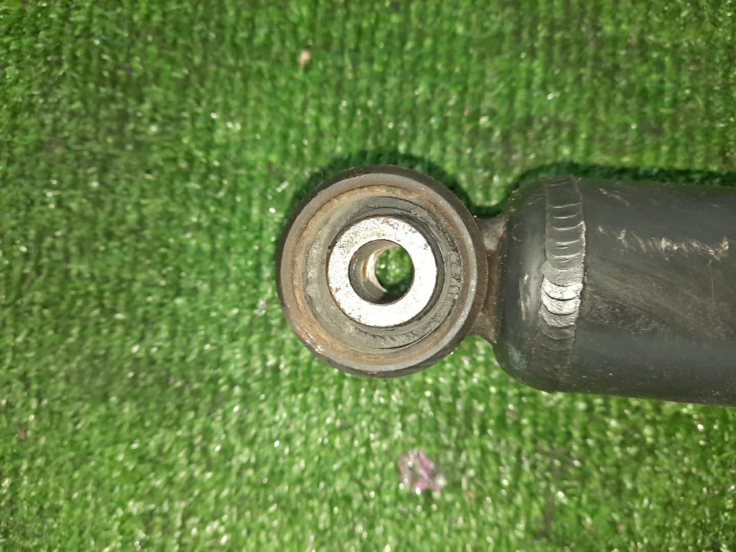 Стойка правая передняя TOYOTA PROGRES JCG11 2JZ-GE 3 ракурс