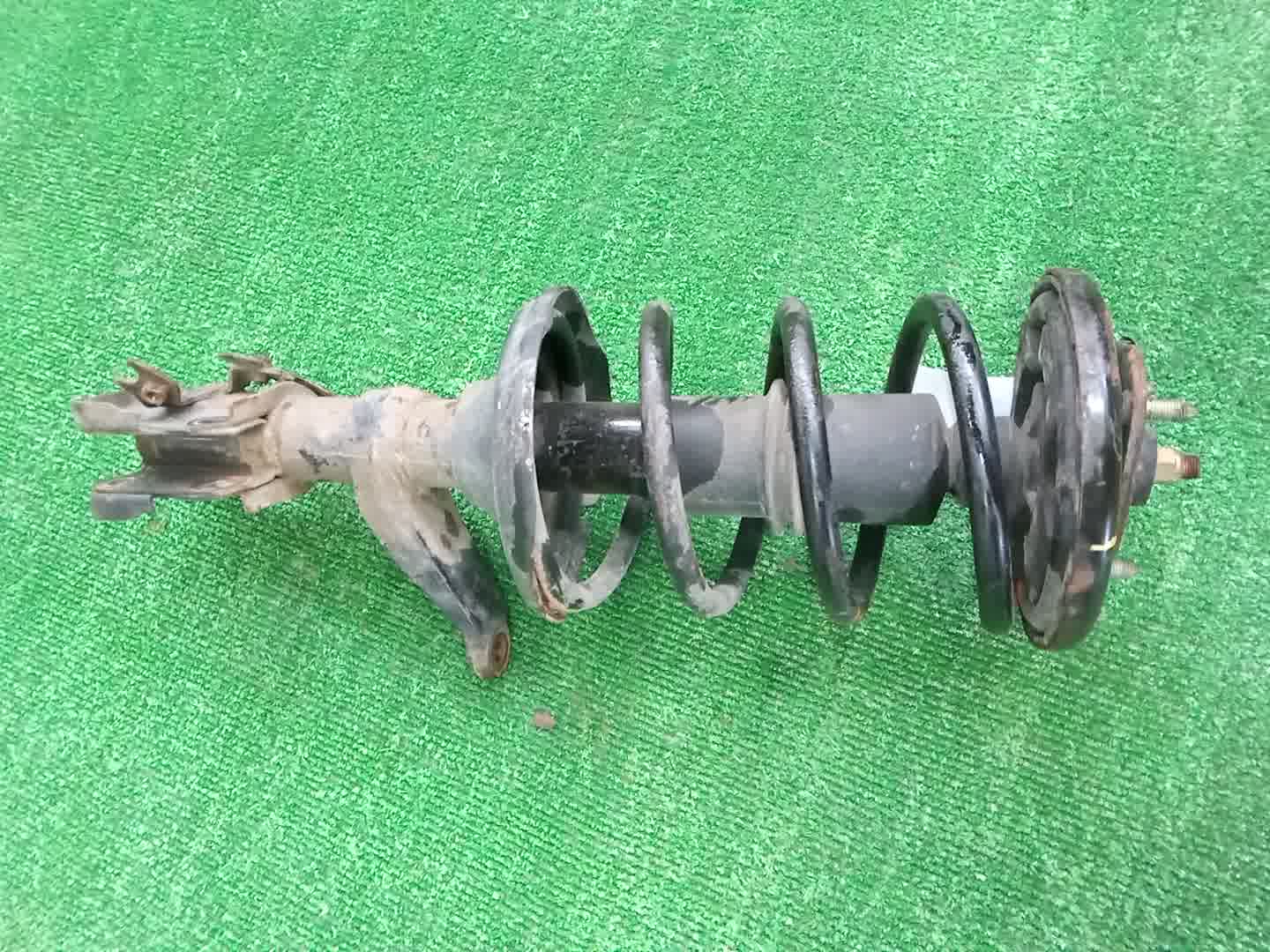 Стойка левая передняя HONDA ELEMENT YH2 K24A 1 ракурс