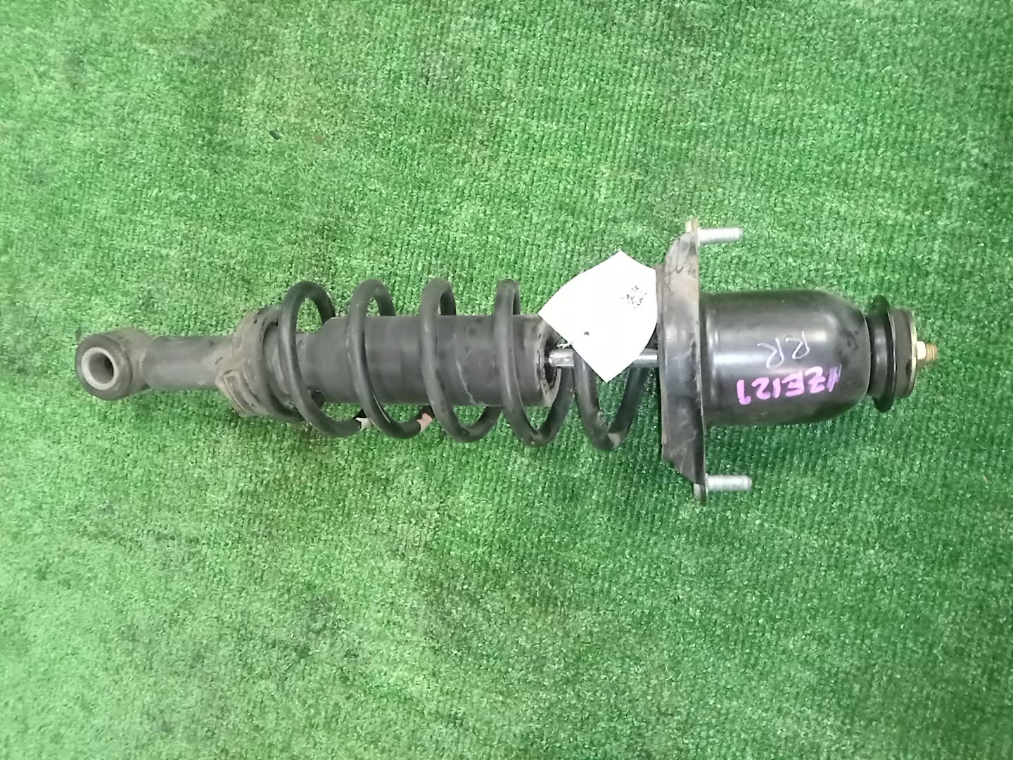 Стойка правая задняя TOYOTA COROLLA, OPA, PREMIO, COROLLA SPACIO, VISTA, ALLION, COROLLA FIELDER, ALLEX, COROLLA RUNX, SIENTA, WILL VS, VISTA ARDEO, COROLLA  AXIO NZE121, NZE120, NZE141, ZZE122, CE121, ZZE123, ACT10, ZCT10, ZZT240, NZT240, AZT240, NZ