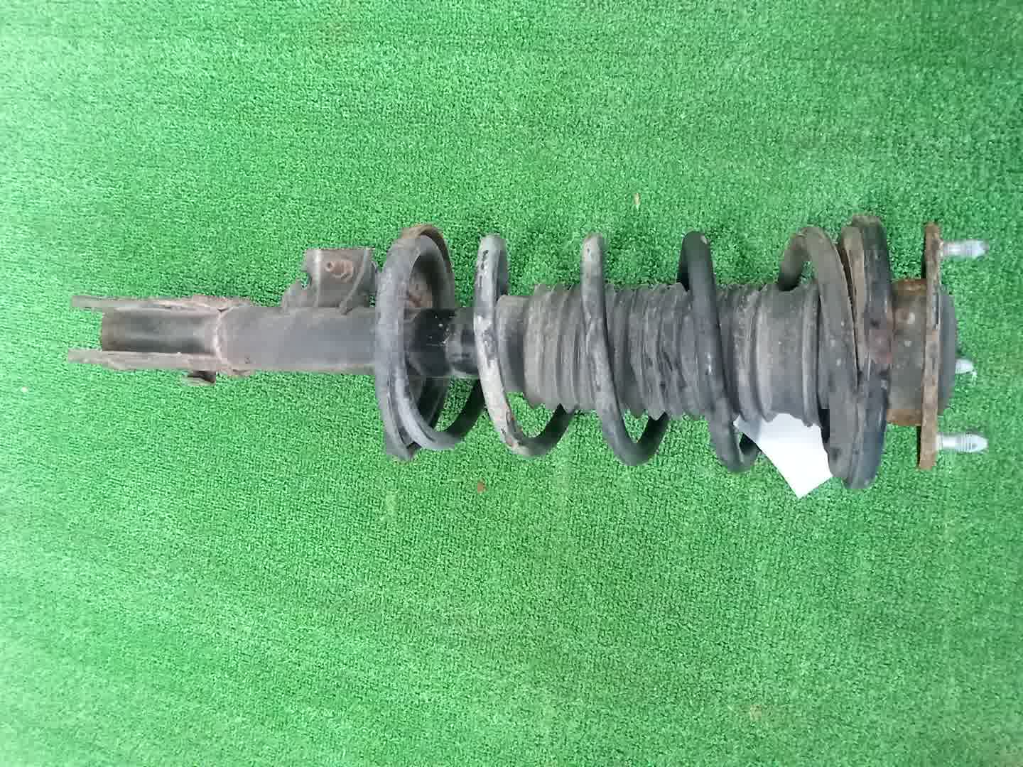 Стойка правая передняя SUZUKI ESCUDO, GRAND VITARA TA74W, TDB4W, TD94W, TD54W, TDA4W M16A, J24B, H27A, J20A 1 ракурс Стойка правая передняя SUZUKI ESCUDO, GRAND VITARA TA74W, TDB4W, TD94W, TD54W, TDA4W M16A, J24B, H27A, J20A 1 ракурс