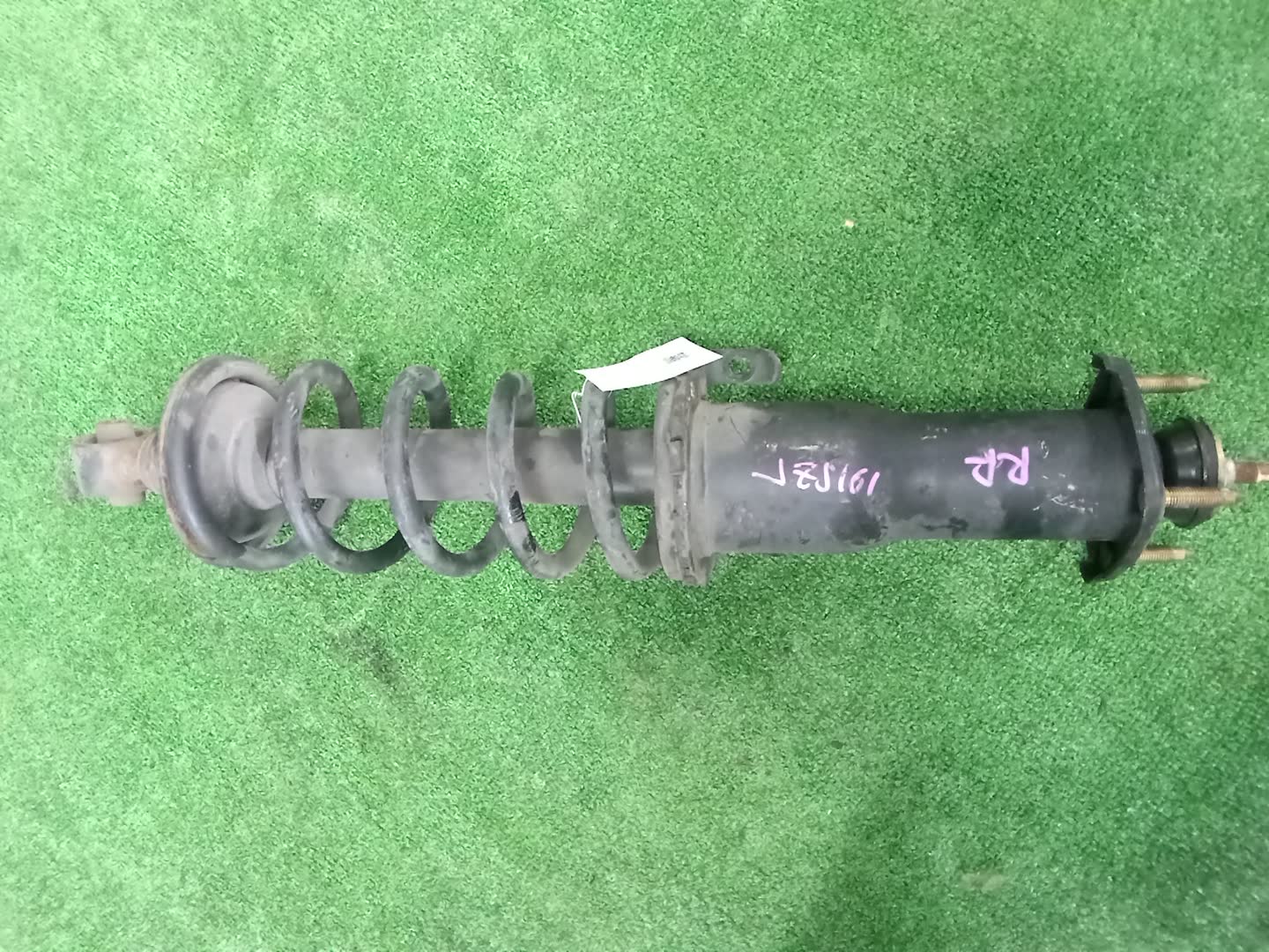 Стойка правая задняя TOYOTA ARISTO JZS160, JZS161 2JZ-GE, 2JZ-GTE 1 ракурс Стойка правая задняя TOYOTA ARISTO JZS160, JZS161 2JZ-GE, 2JZ-GTE 1 ракурс