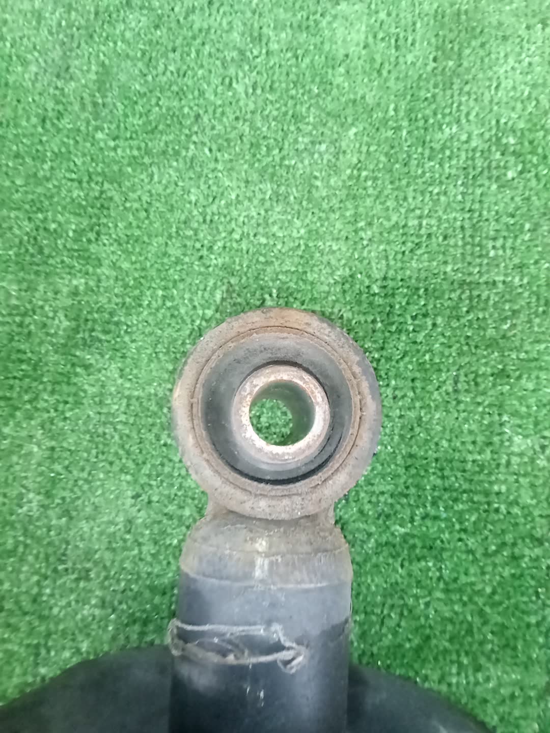 Стойка правая задняя TOYOTA ARISTO JZS160, JZS161 2JZ-GE, 2JZ-GTE 3 ракурс