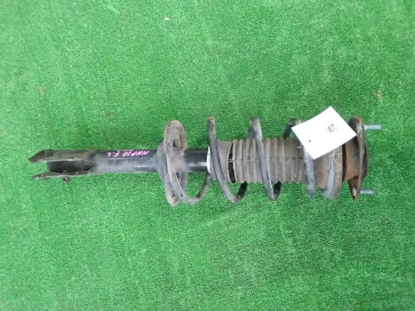Стойка левая передняя TOYOTA FUNCARGO, IST, PLATZ, RAUM, VITZ, WILL VI, PROBOX, BB, PORTE, SUCCEED, WILL CYPHA NCP20, NCP21, NCP60, NCP61, NCP12, SCP11, NCZ20, SCP10, NCP10, SCP13, NCP13, NCP19, NCP51V, NCP58G, NCP50V, NLP51, NCP52V, NCP30, NCP31, NC