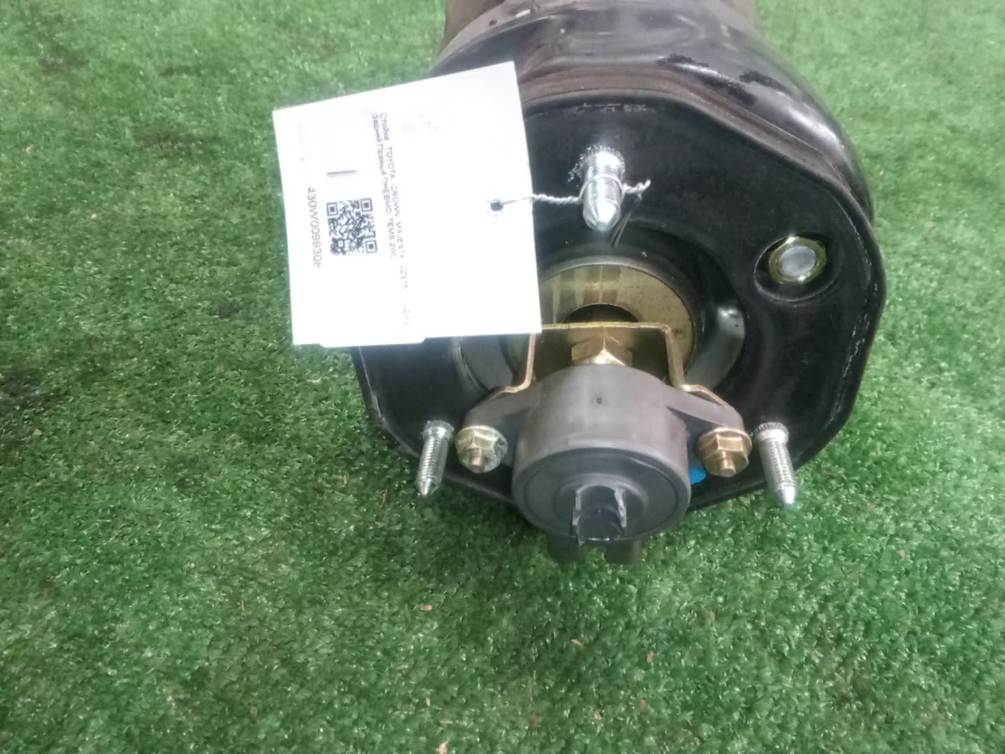 Стойка правая задняя TOYOTA CROWN MAJESTA JZS155, UZS157, UZS151 2JZ-GE, 1UZ-FE 2 ракурс