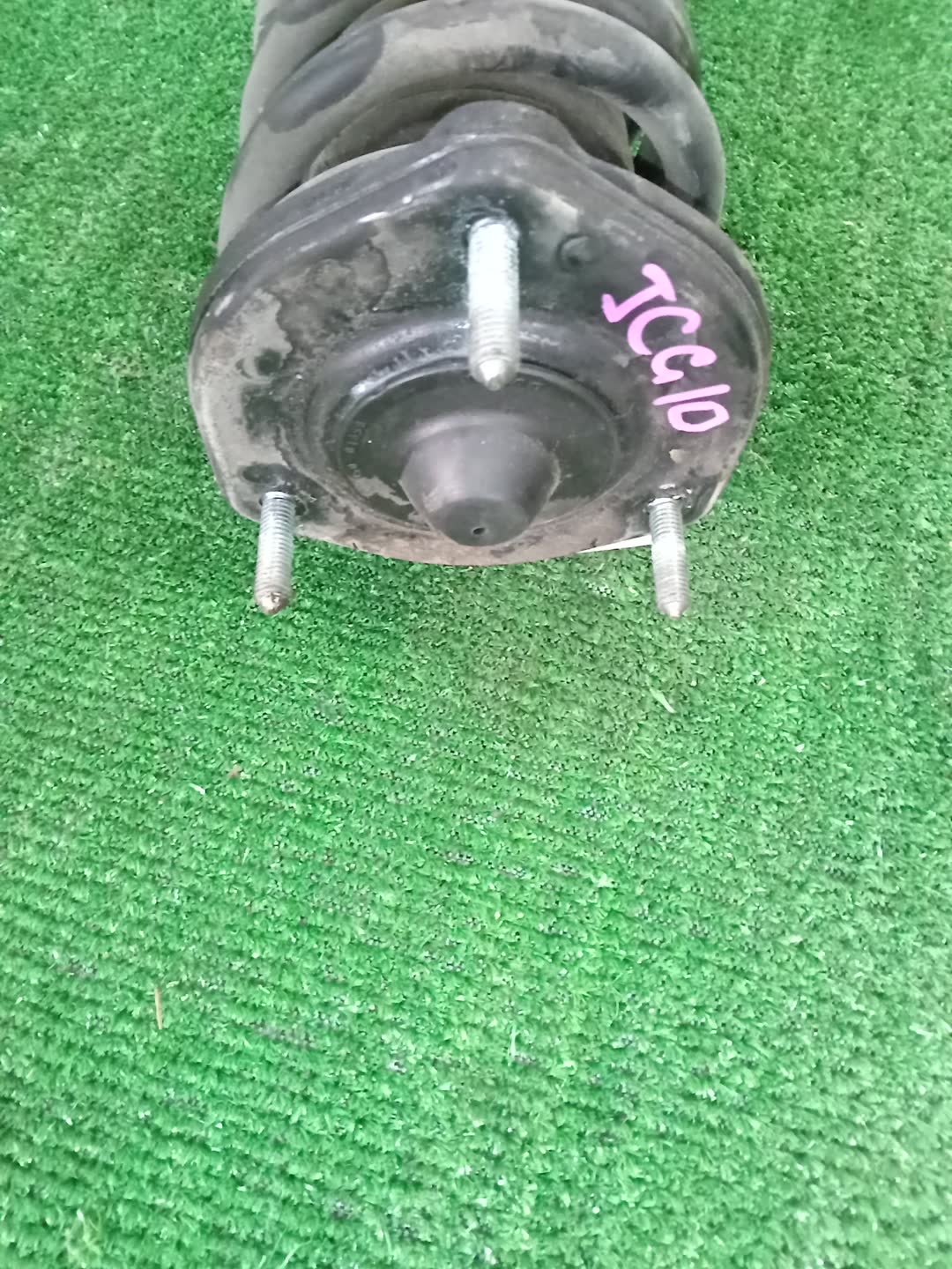 Стойка левая передняя TOYOTA BREVIS JCG10 1JZ-GE 2 ракурс