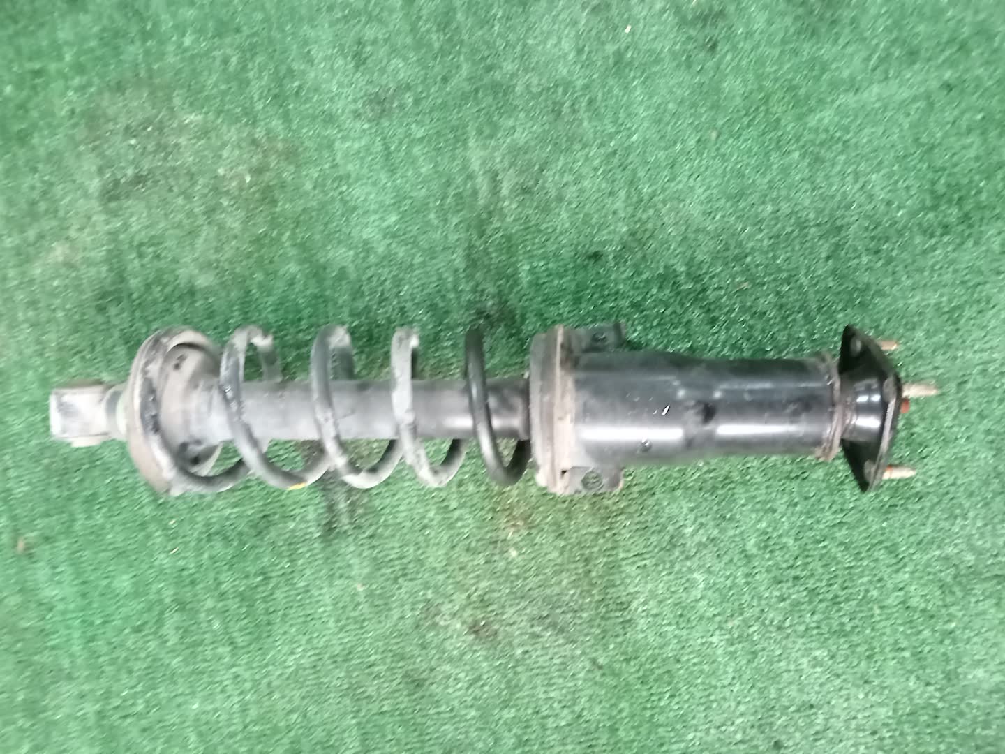 Стойка левая задняя TOYOTA SOARER UZZ40 3UZ-FE 1 ракурс