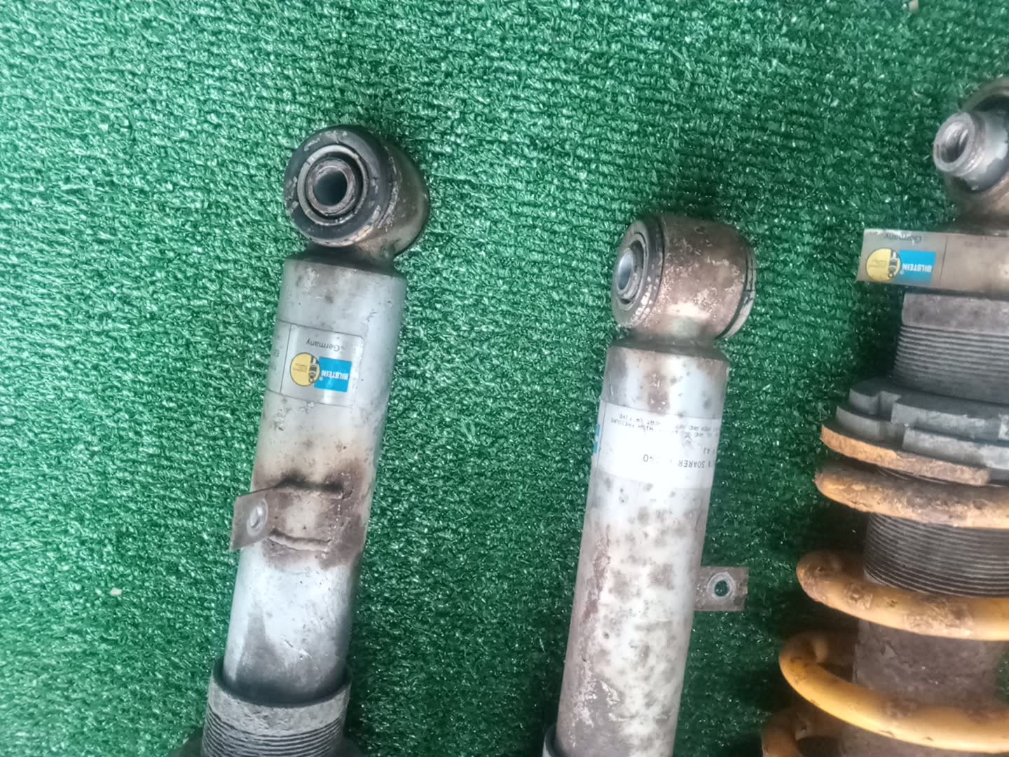 Стойка левая TOYOTA SOARER UZZ40 3UZ-FE 3 ракурс