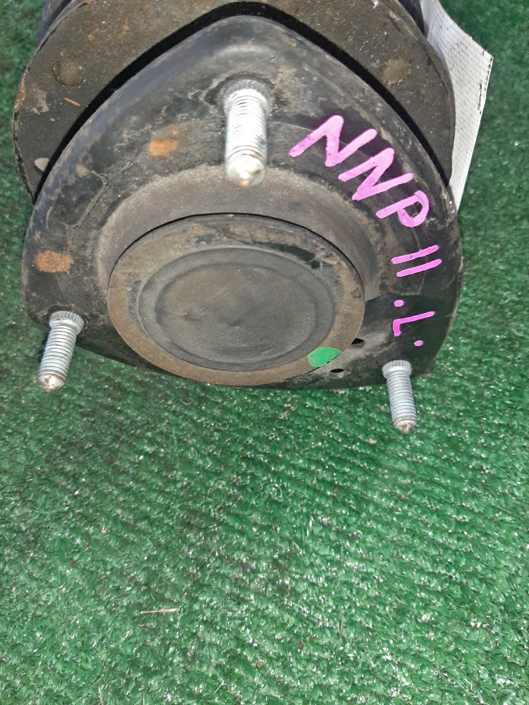 Стойка левая передняя TOYOTA FUNCARGO, IST, PLATZ, RAUM, VITZ, WILL VI, PROBOX, BB, PORTE, SUCCEED, WILL CYPHA NCP20, NCP21, NCP60, NCP61, NCP12, SCP11, NCZ20, SCP10, NCP10, SCP13, NCP13, NCP19, NCP51V, NCP58G, NCP50V, NLP51, NCP52V, NCP30, NCP31, NC