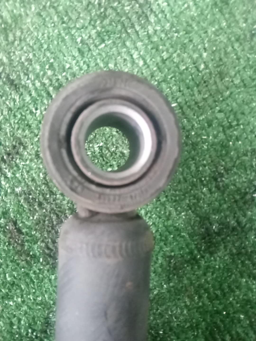 Стойка правая задняя TOYOTA COROLLA, OPA, PREMIO, COROLLA SPACIO, VISTA, ALLION, COROLLA FIELDER, ALLEX, COROLLA RUNX, SIENTA, WILL VS, VISTA ARDEO, COROLLA  AXIO NZE121, NZE120, NZE141, ZZE122, CE121, ZZE123, ACT10, ZCT10, ZZT240, NZT240, AZT240, NZ
