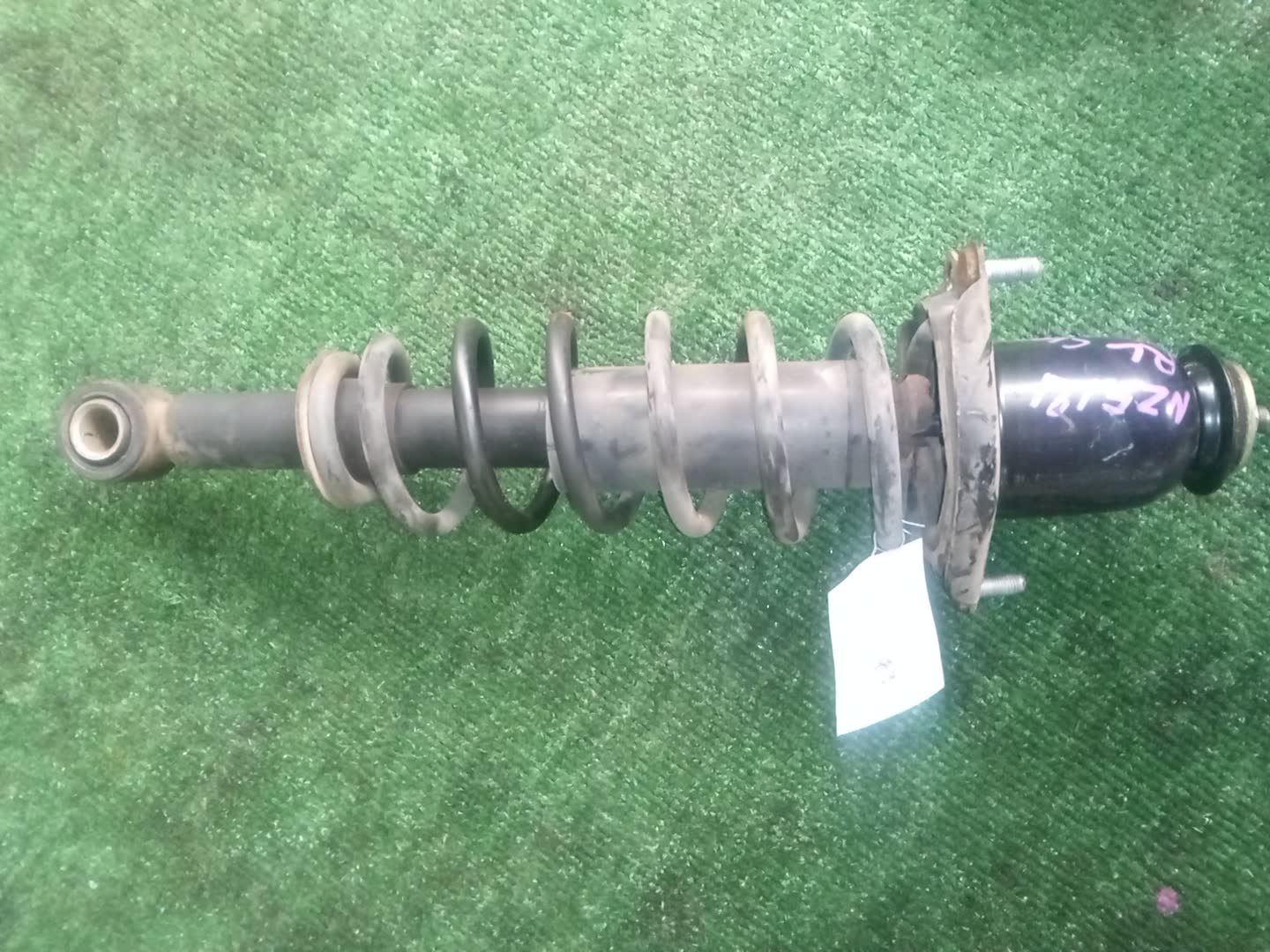 Стойка левая задняя TOYOTA COROLLA, OPA, PREMIO, COROLLA SPACIO, VISTA, ALLION, COROLLA FIELDER, ALLEX, COROLLA RUNX, SIENTA, WILL VS, VISTA ARDEO, COROLLA  AXIO NZE121, NZE120, NZE141, ZZE122, CE121, ZZE123, ACT10, ZCT10, ZZT240, NZT240, AZT240, NZE
