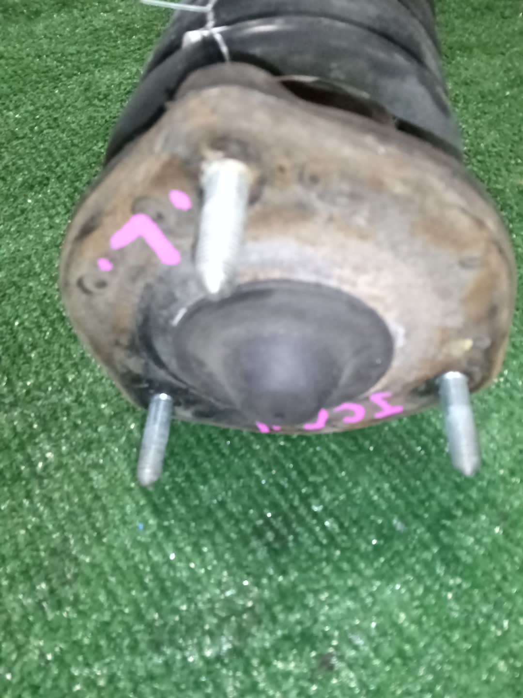 Стойка левая передняя TOYOTA PROGRES JCG11 2JZ-GE 2 ракурс Стойка левая передняя TOYOTA PROGRES JCG11 2JZ-GE 2 ракурс