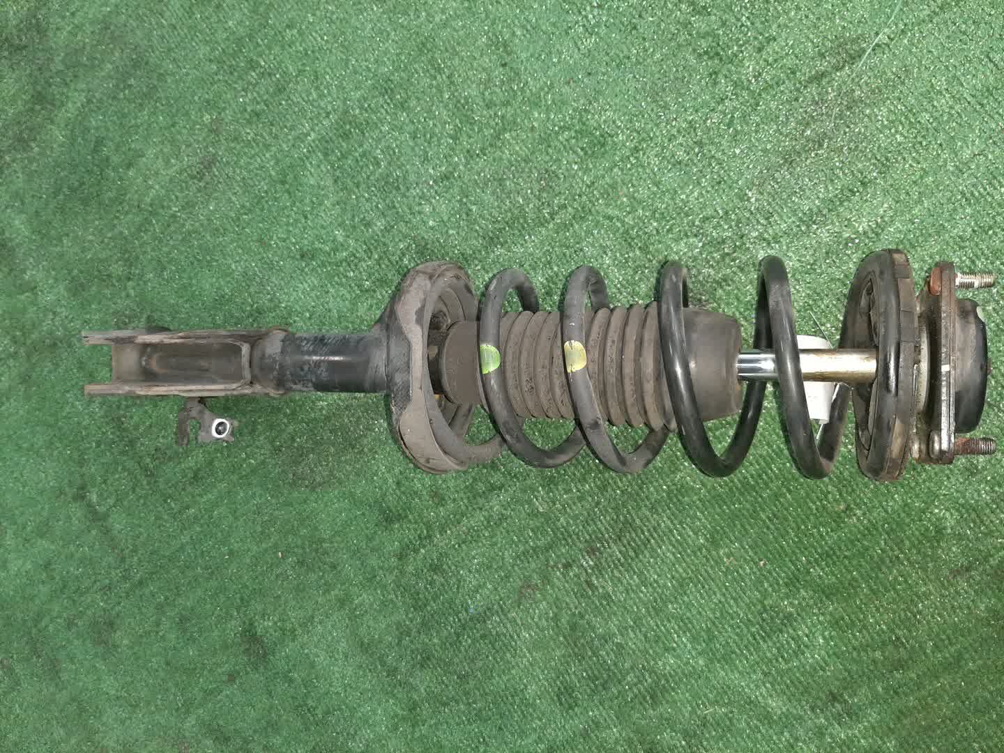 Стойка правая передняя MAZDA MPV LW3W L3-DE 1 ракурс