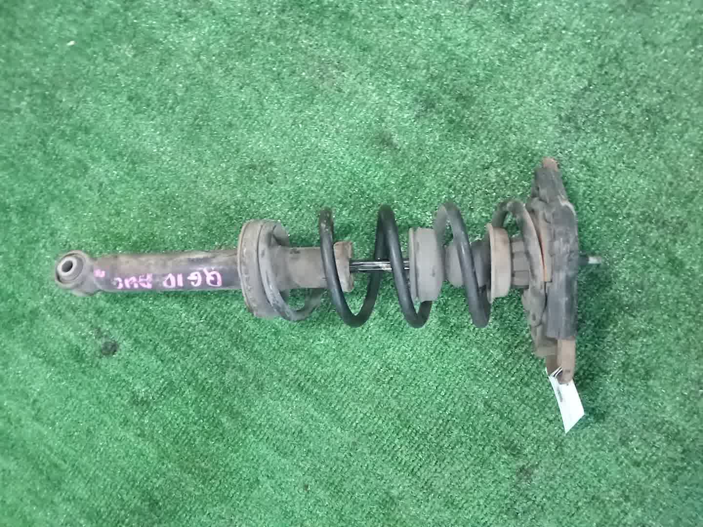Стойка правая задняя NISSAN SUNNY, BLUEBIRD SYLPHY B15, G10 QG13DE, QG15DE, QG18DD, QG18DE 1 ракурс