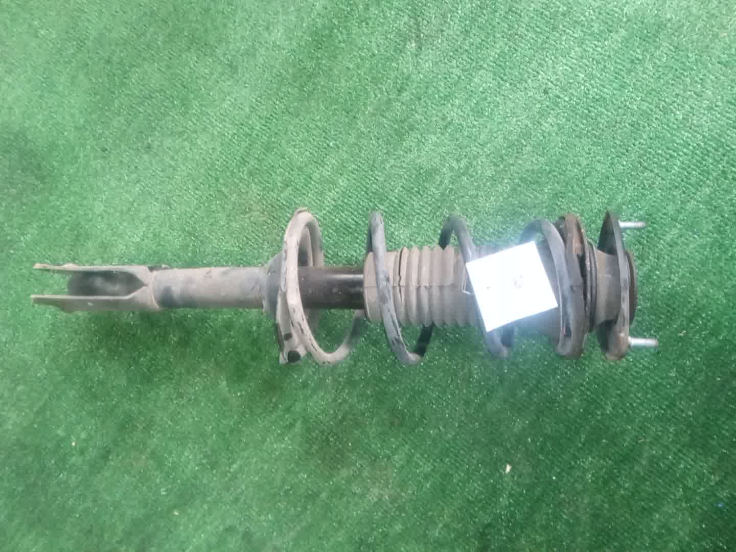 Стойка правая передняя TOYOTA FUNCARGO, IST, PLATZ, RAUM, VITZ, WILL VI, PROBOX, BB, PORTE, SUCCEED, WILL CYPHA NCP20, NCP21, NCP60, NCP61, NCP12, SCP11, NCZ20, SCP10, NCP10, SCP13, NCP13, NCP19, NCP51V, NCP58G, NCP50V, NLP51, NCP52V, NCP30, NCP31, N
