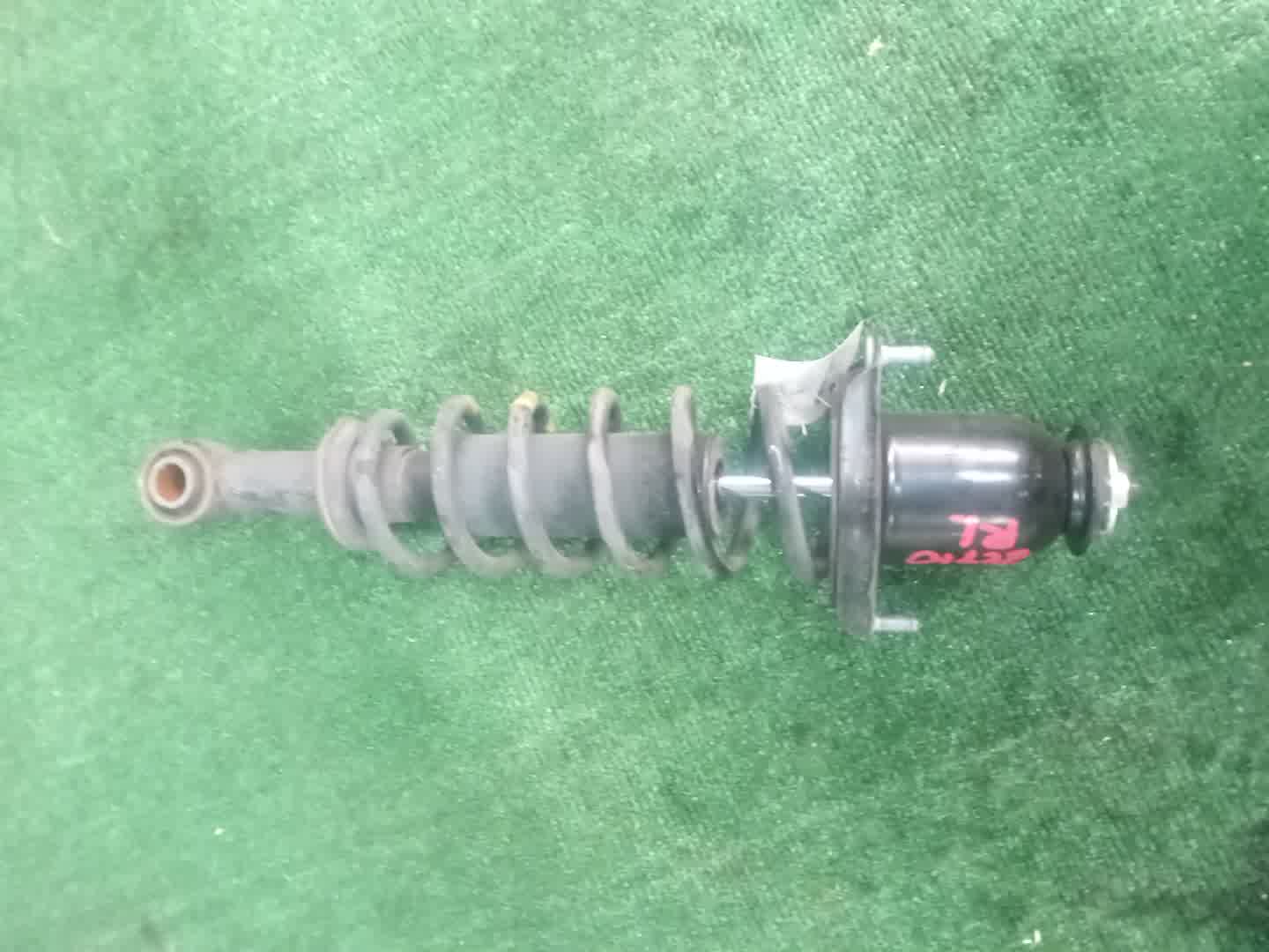 Стойка левая задняя TOYOTA COROLLA, OPA, PREMIO, COROLLA SPACIO, VISTA, ALLION, COROLLA FIELDER, ALLEX, COROLLA RUNX, SIENTA, WILL VS, VISTA ARDEO, COROLLA  AXIO NZE121, NZE120, NZE141, ZZE122, CE121, ZZE123, ACT10, ZCT10, ZZT240, NZT240, AZT240, NZE