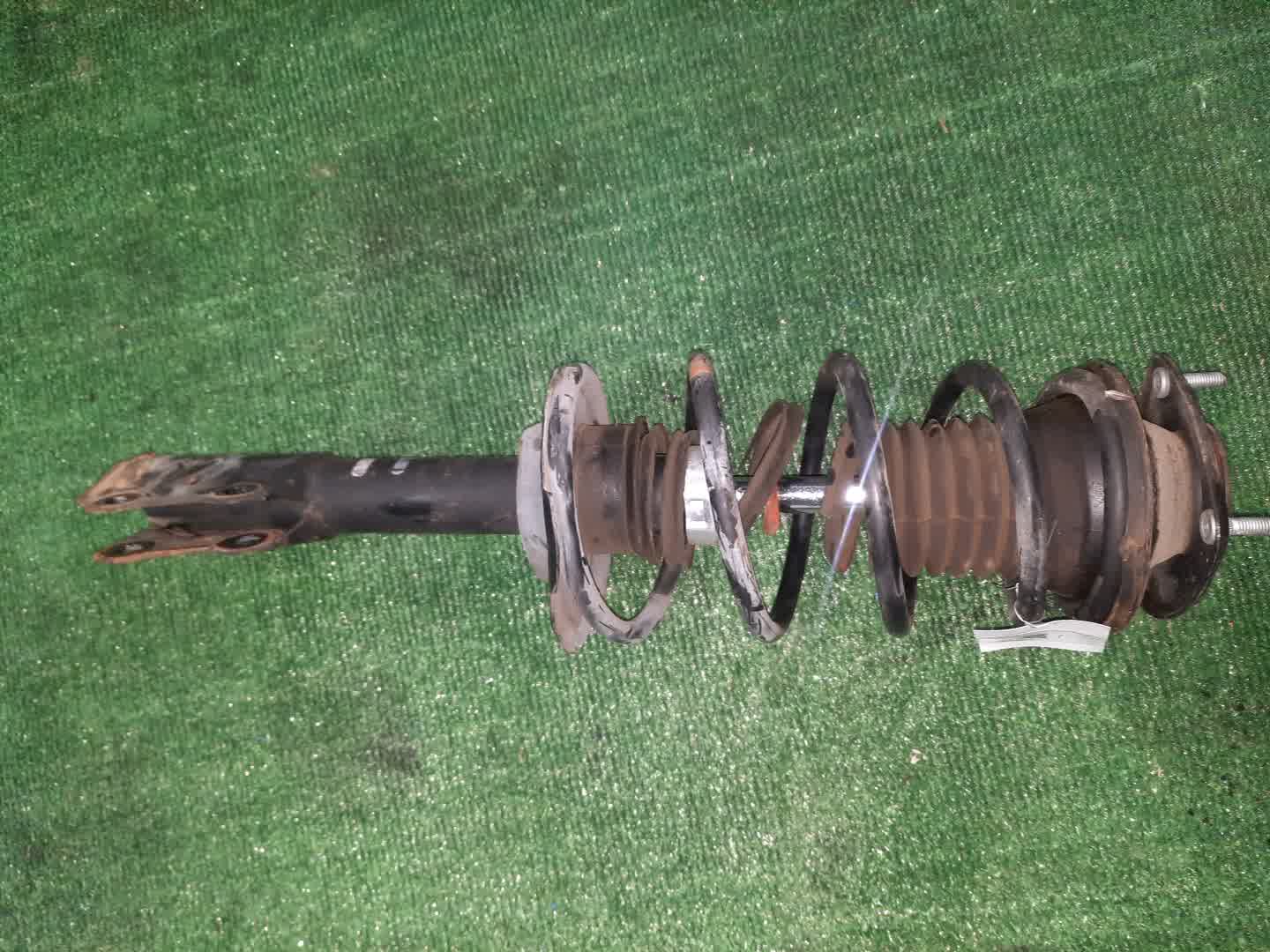 Стойка левая передняя TOYOTA FUNCARGO, IST, PLATZ, RAUM, VITZ, WILL VI, PROBOX, BB, PORTE, SUCCEED, WILL CYPHA NCP20, NCP21, NCP60, NCP61, NCP12, SCP11, NCZ20, SCP10, NCP10, SCP13, NCP13, NCP19, NCP51V, NCP58G, NCP50V, NLP51, NCP52V, NCP30, NCP31, NC Стойка левая передняя TOYOTA FUNCARGO, IST, PLATZ, RAUM, VITZ, WILL VI, PROBOX, BB, PORTE, SUCCEED, WILL CYPHA NCP20, NCP21, NCP60, NCP61, NCP12, SCP11, NCZ20, SCP10, NCP10, SCP13, NCP13, NCP19, NCP51V, NCP58G, NCP50V, NLP51, NCP52V, NCP30, NCP31, NC