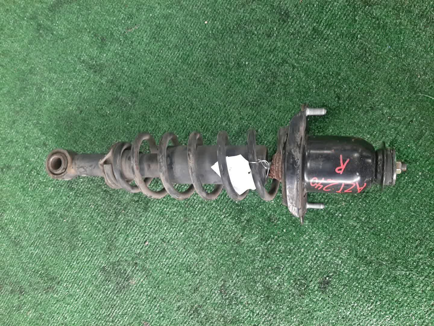 Стойка правая задняя TOYOTA COROLLA, OPA, PREMIO, PRIUS, COROLLA SPACIO, VISTA, ALLION, COROLLA FIELDER, ALLEX, COROLLA RUNX, SIENTA, WILL VS, VISTA ARDEO, COROLLA  AXIO NZE121, NZE120, NZE141, ZZE122, CE121, ZZE123, ACT10, ZCT10, ZZT240, NZT240, AZT
