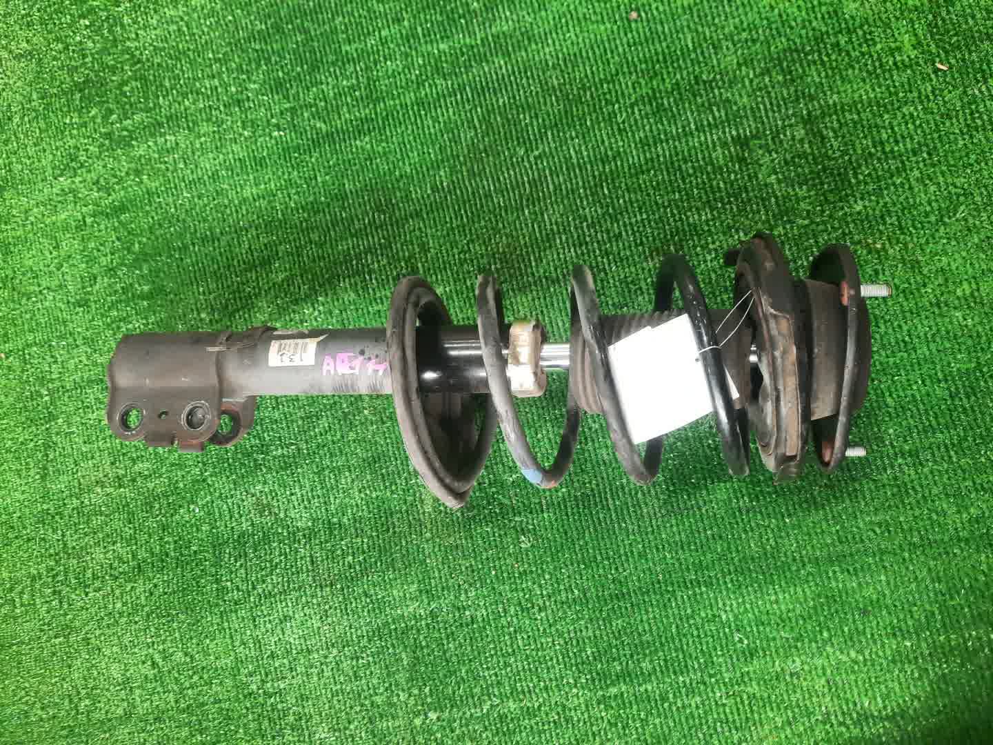 Стойка правая передняя TOYOTA SPRINTER CARIB, CERES, COROLLA, COROLLA LEVIN, SPRINTER MARINO, COROLLA SPACIO, SPRINTER, SPRINTER TRUENO AE111G, AE101, AE111, AE111N 4A-FE 1 ракурс