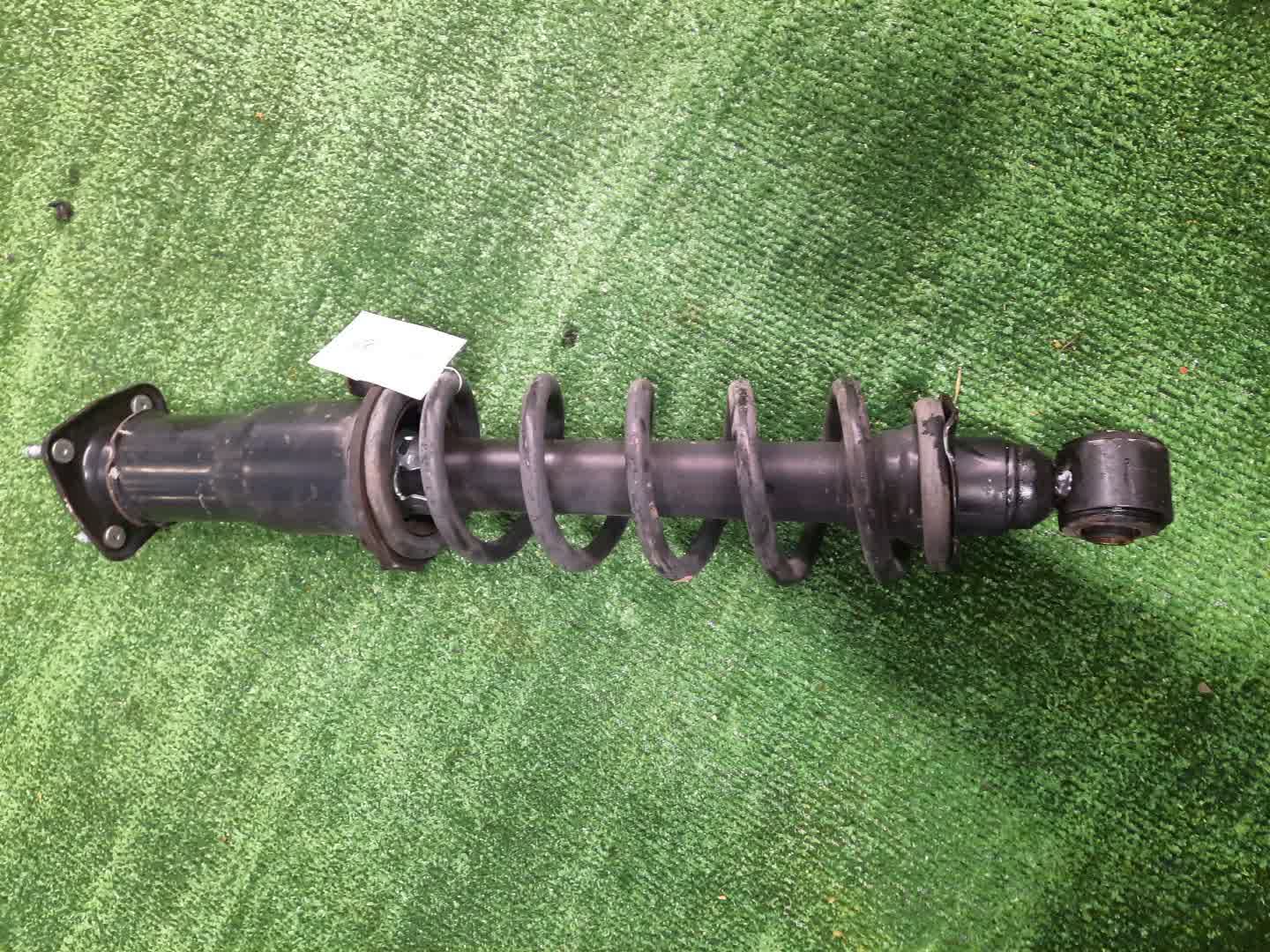 Стойка левая задняя TOYOTA SOARER UZZ40 3UZ-FE 1 ракурс