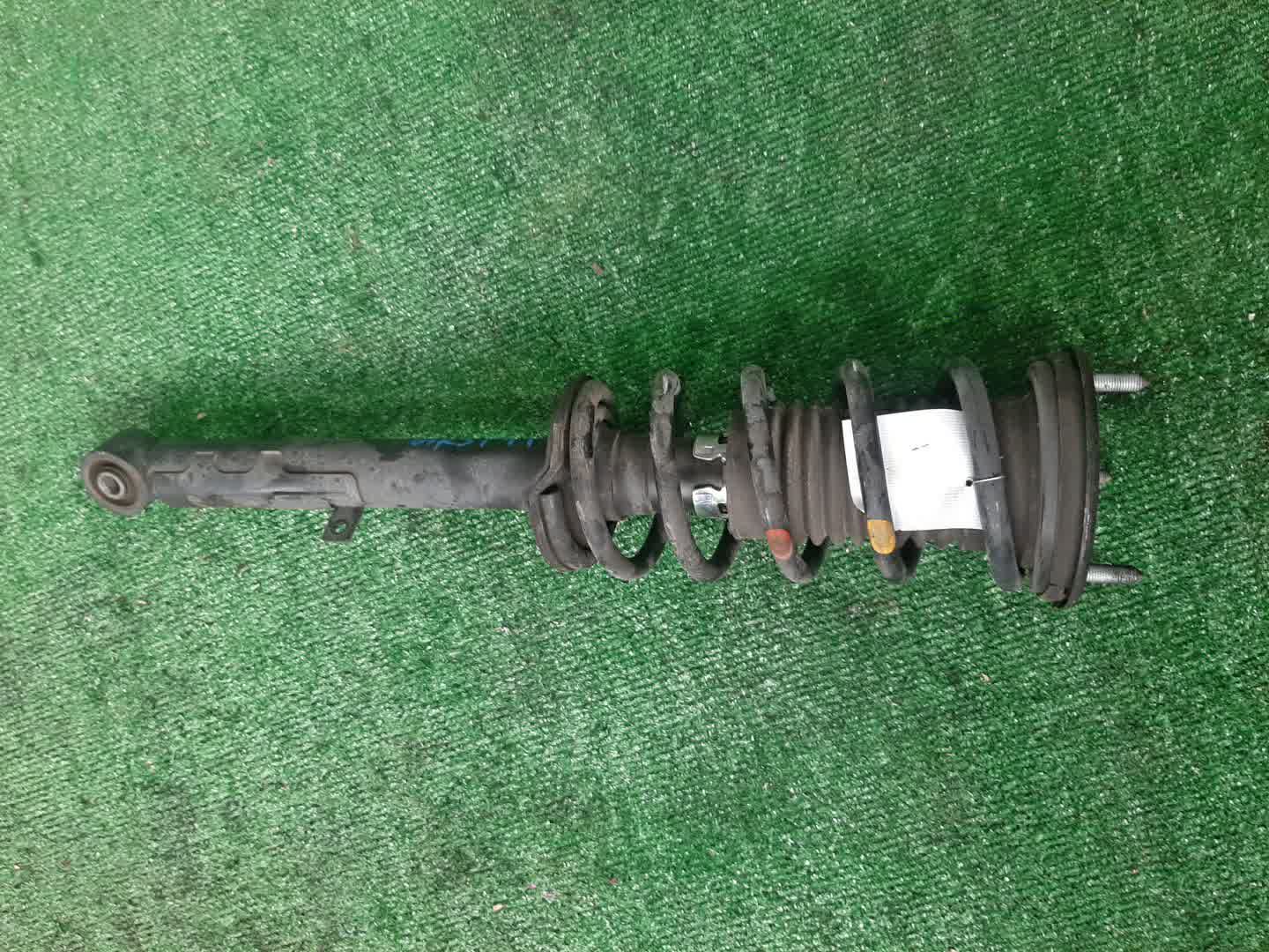 Стойка правая передняя LEXUS GS350 GRS191 2GR-FSE 1 ракурс