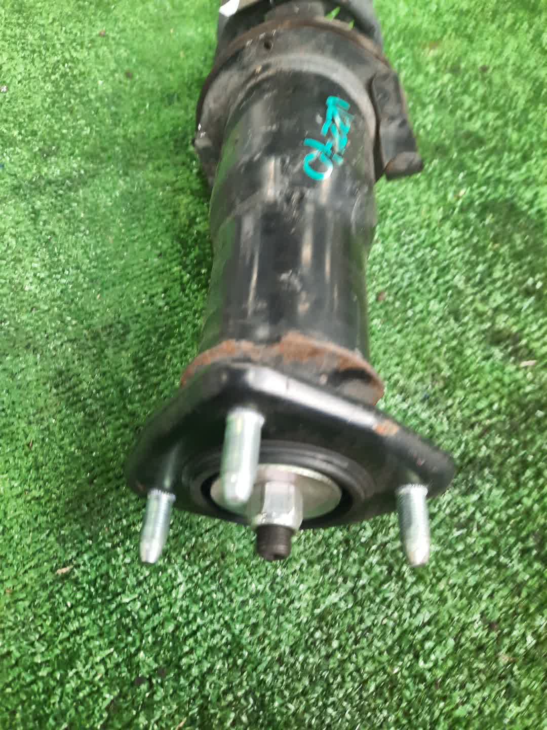 Стойка правая задняя TOYOTA SOARER UZZ40 3UZ-FE 2 ракурс